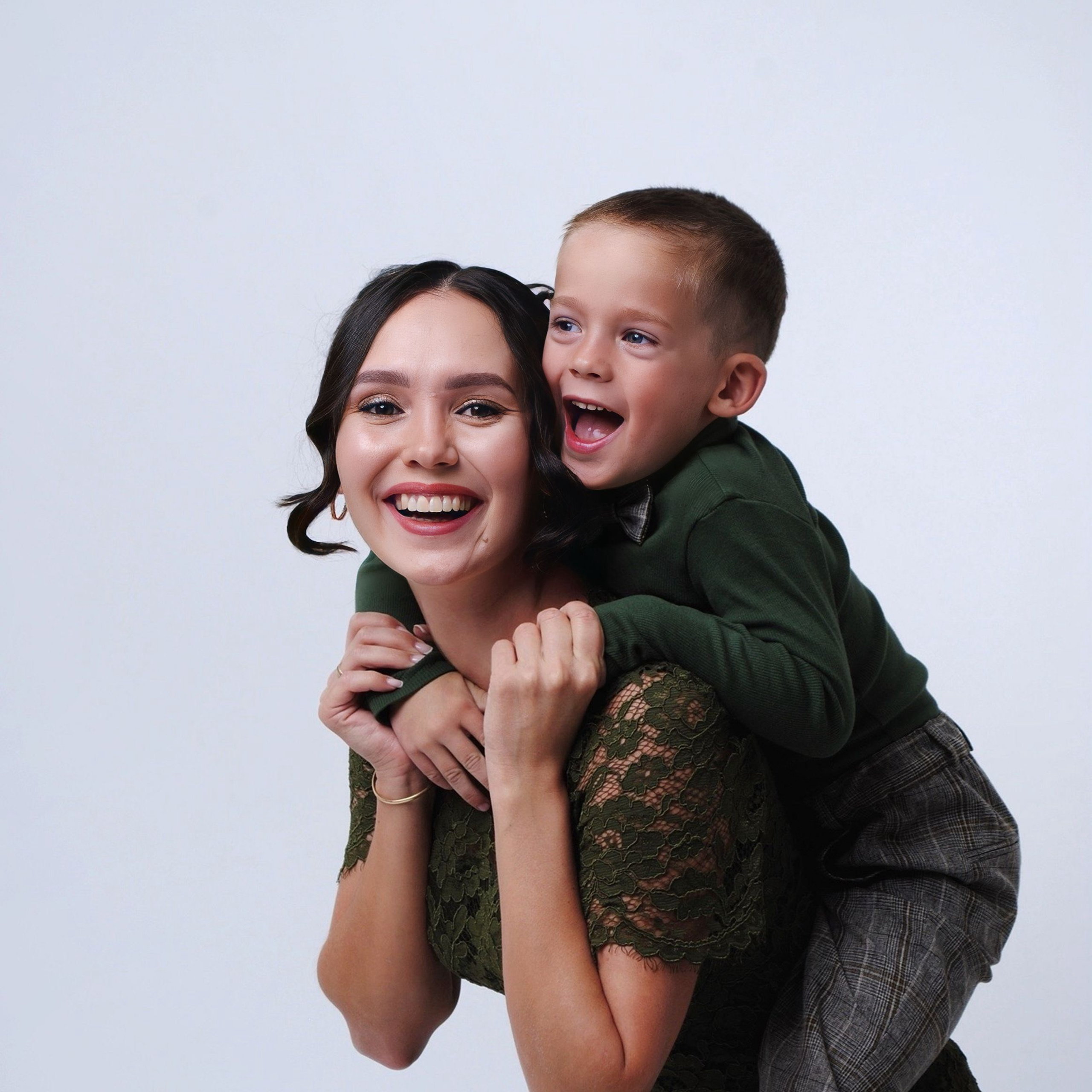 Мария и сын