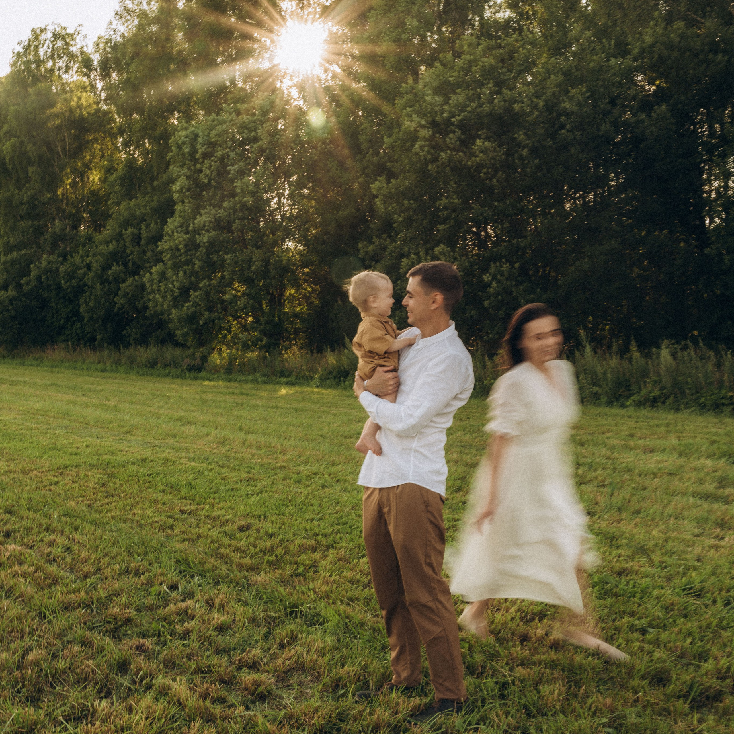 Family — улица
