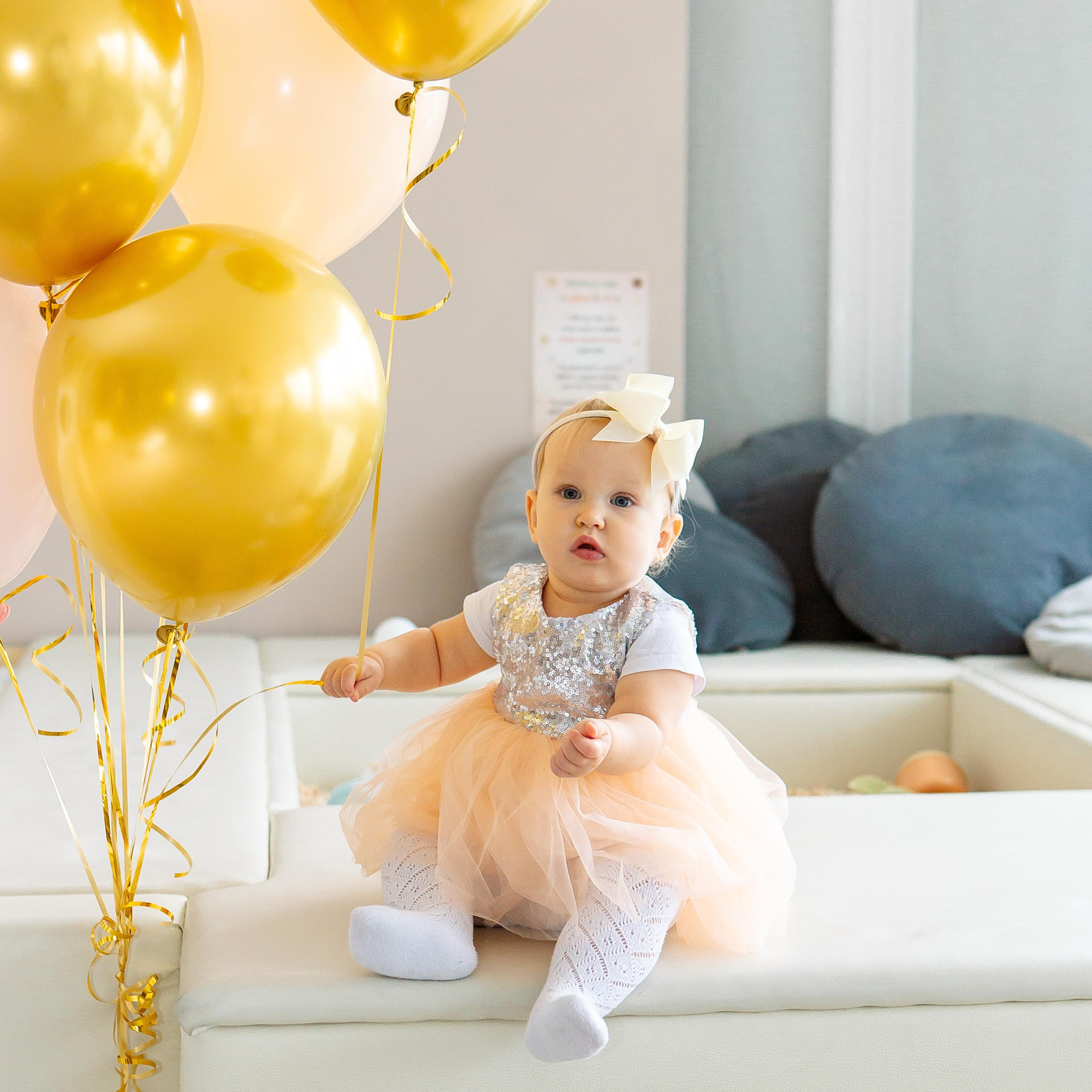 Лизе 1 годик в Пуговке