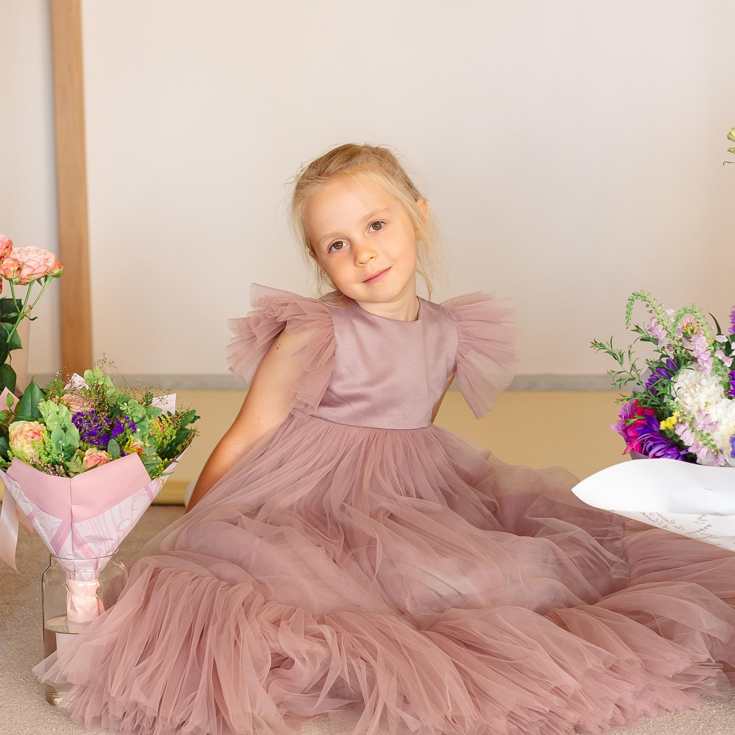 Нина в Пуговке