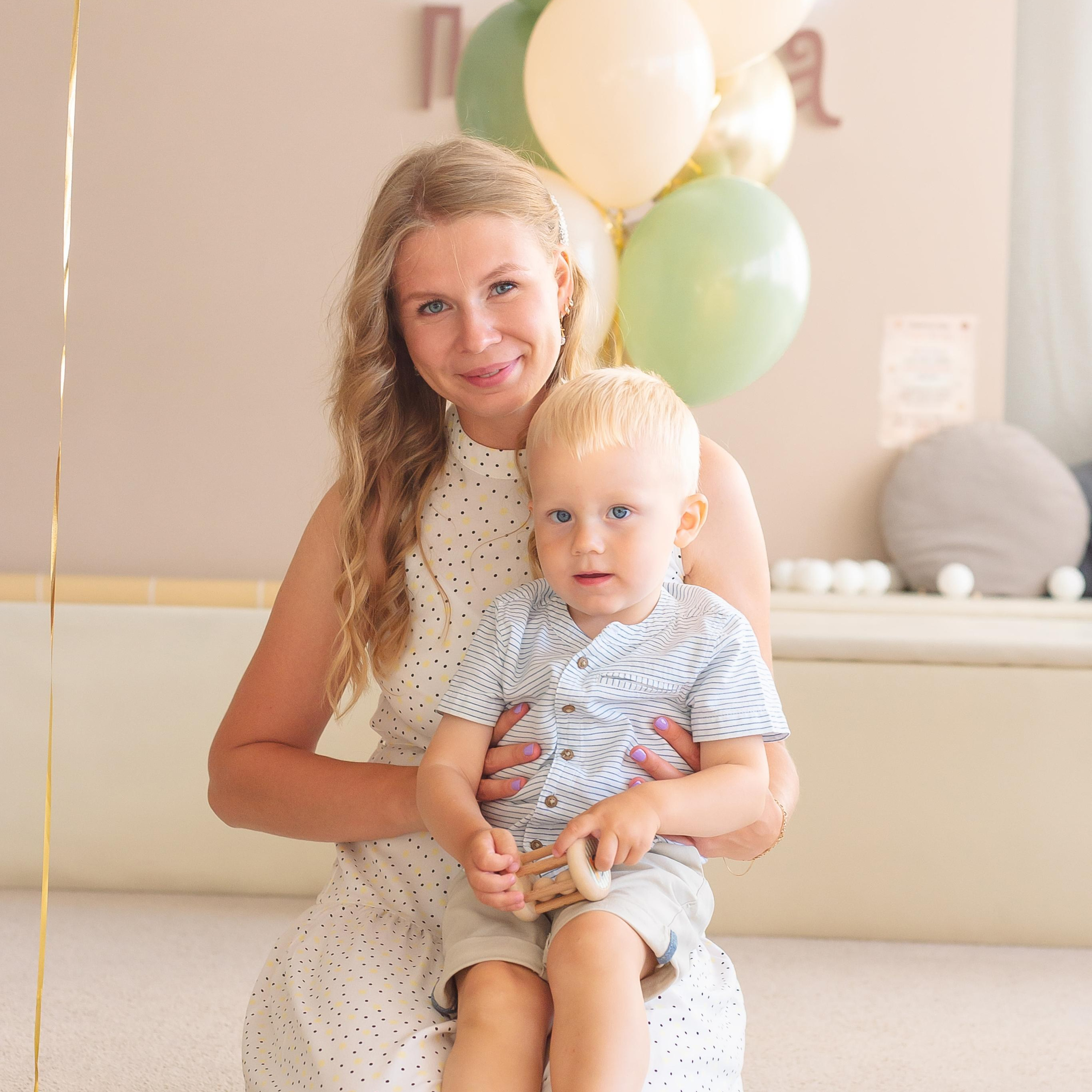 Лёве 2 годика