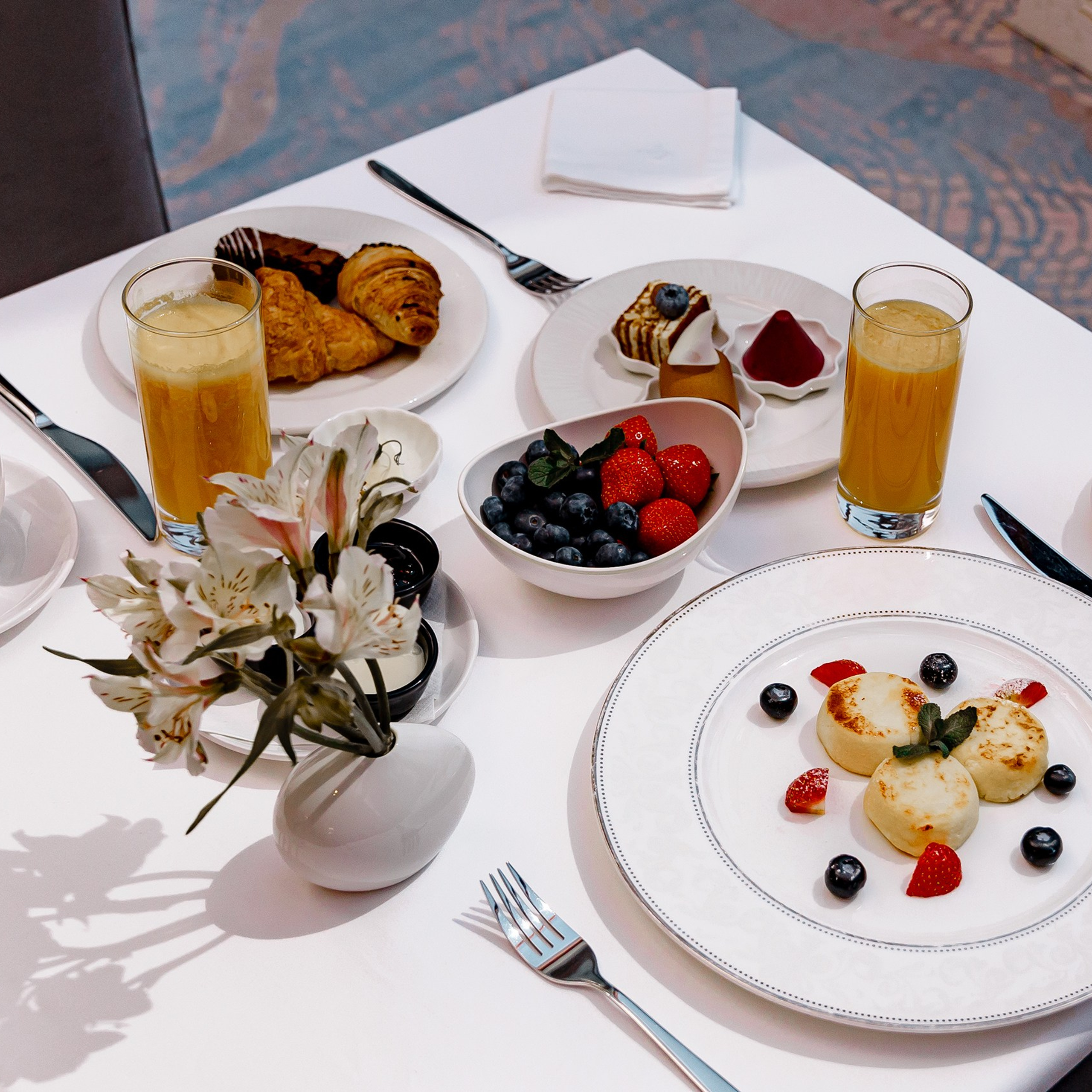 Завтрак в Ресторане «ST REGIS MOSCOW»