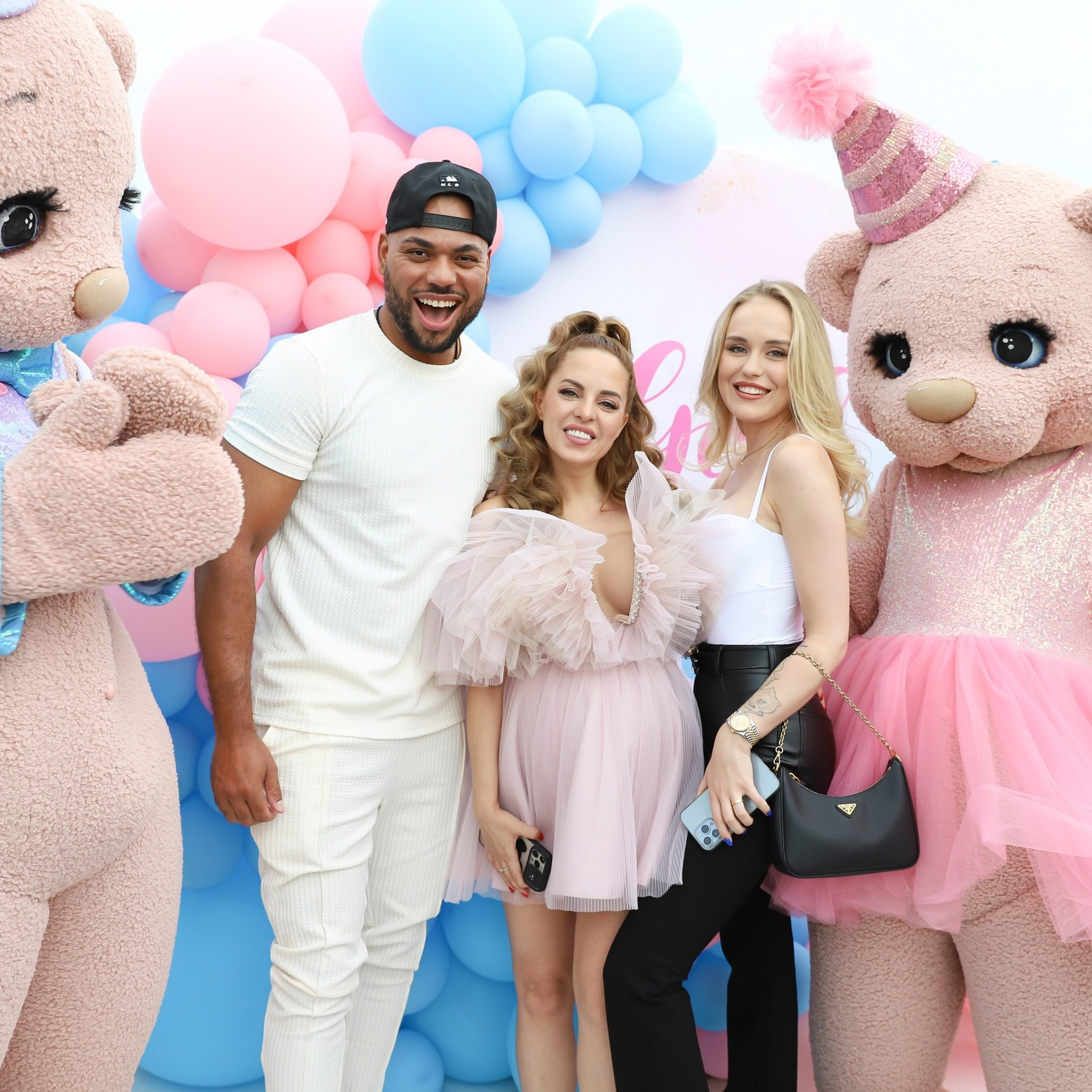 Дом 2: Юлия Ефременкова — Гендер пати в 2022 году. ФОТОГРАФ ОКСАНА БРЭДШОУ