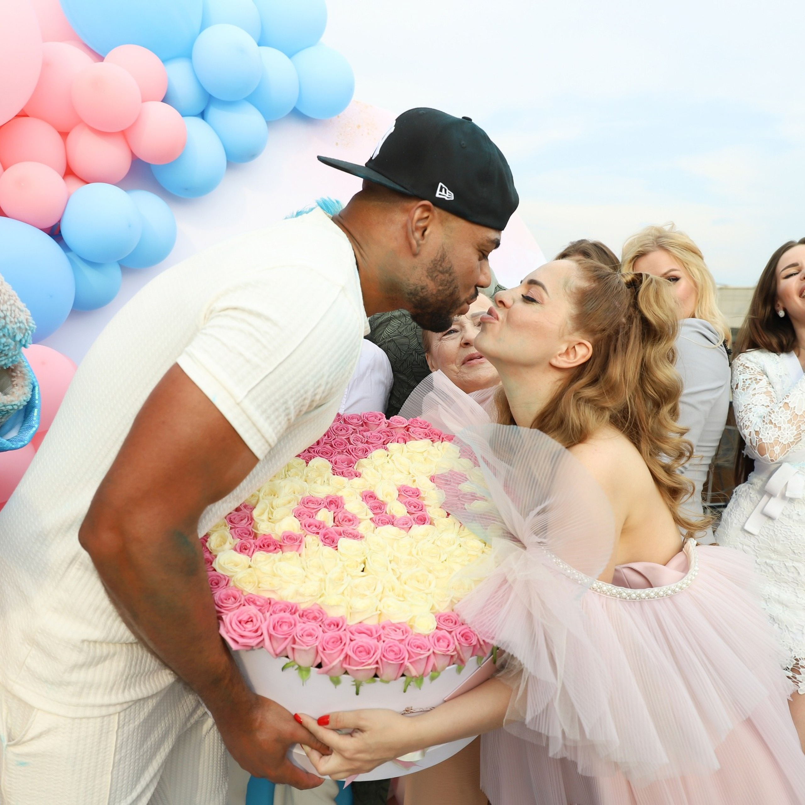 Дом 2: Юлия Ефременкова — Гендер пати в 2022 году. ФОТОГРАФ ОКСАНА БРЭДШОУ