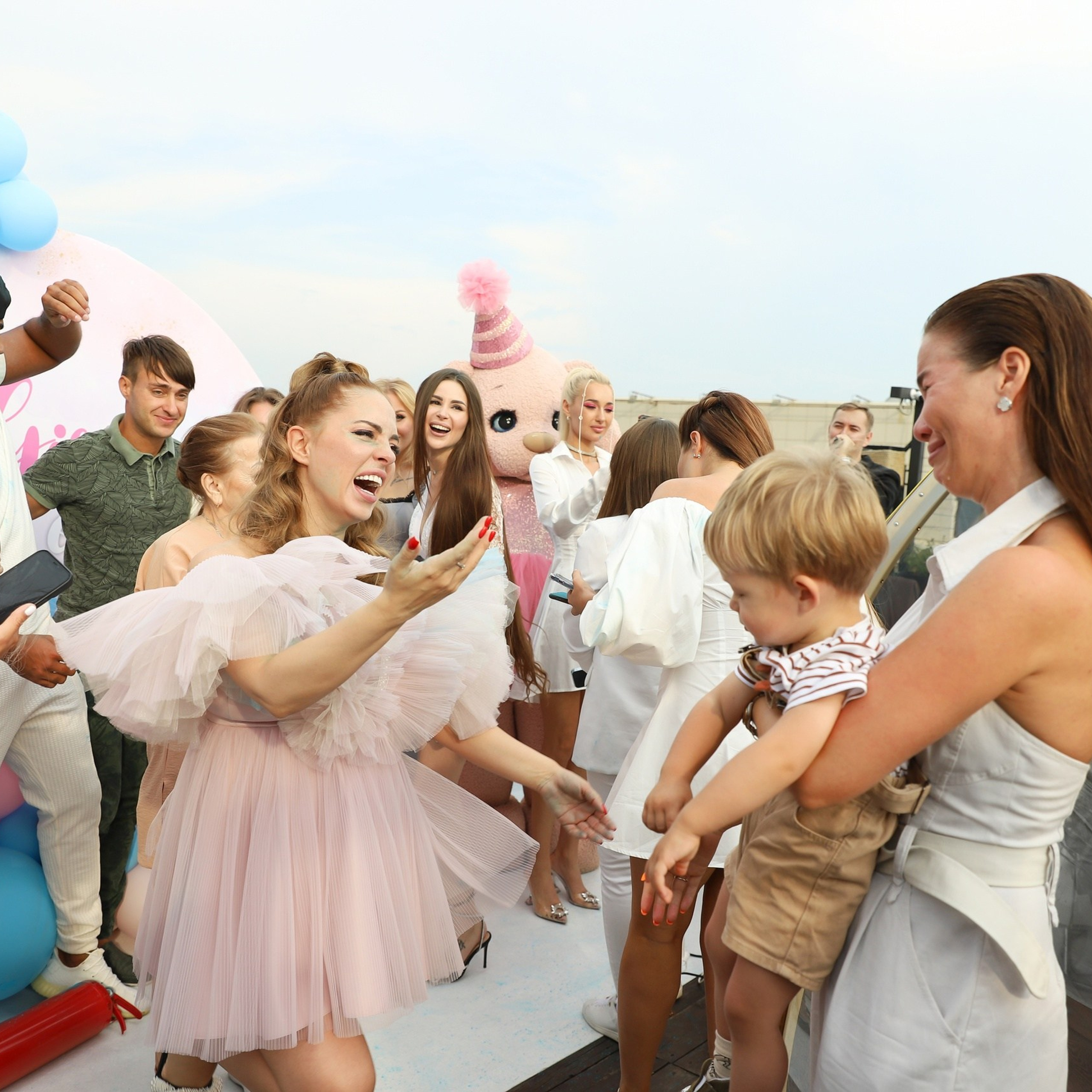 Дом 2: Юлия Ефременкова — Гендер пати в 2022 году. ФОТОГРАФ ОКСАНА БРЭДШОУ