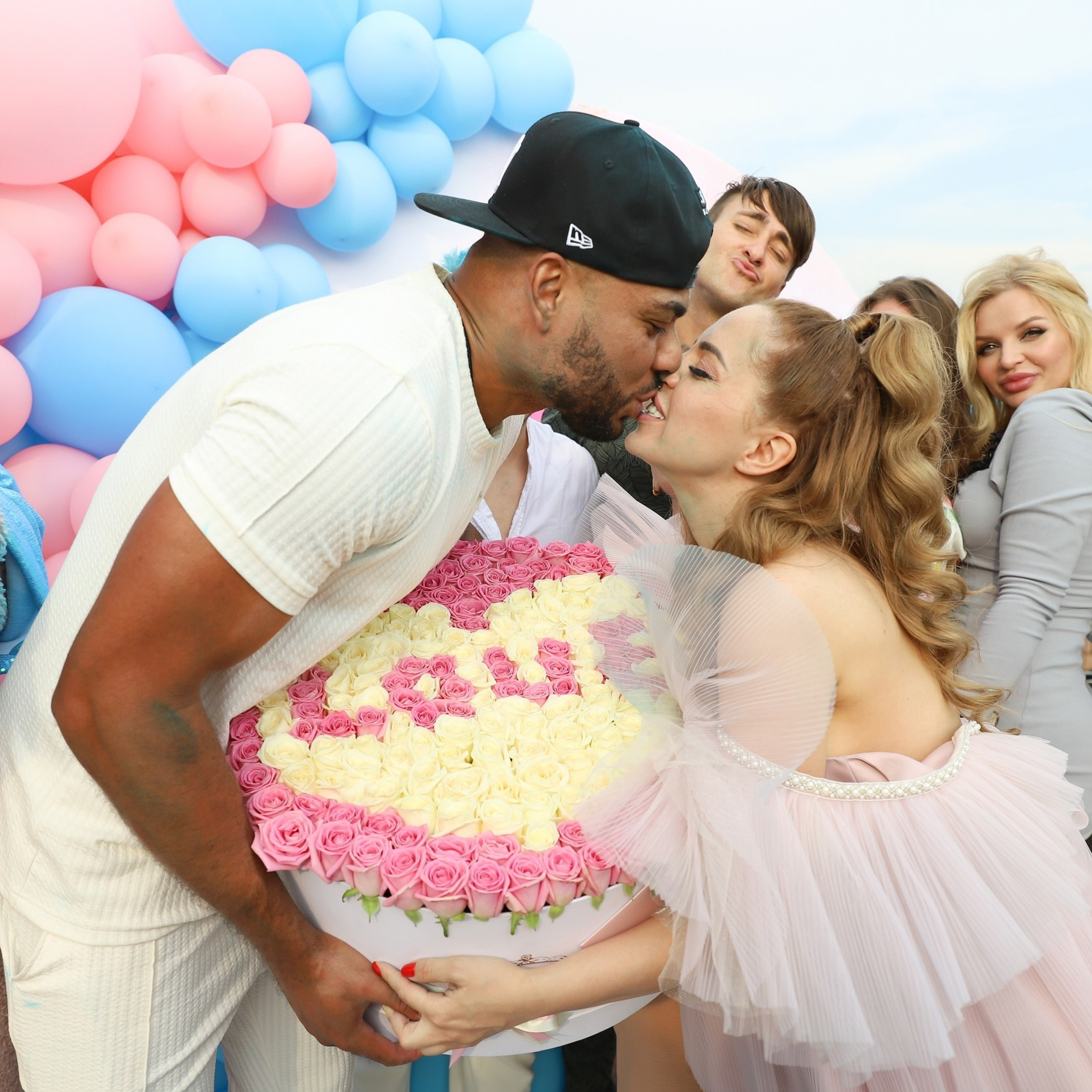 Дом 2: Юлия Ефременкова — Гендер пати в 2022 году. ФОТОГРАФ ОКСАНА БРЭДШОУ