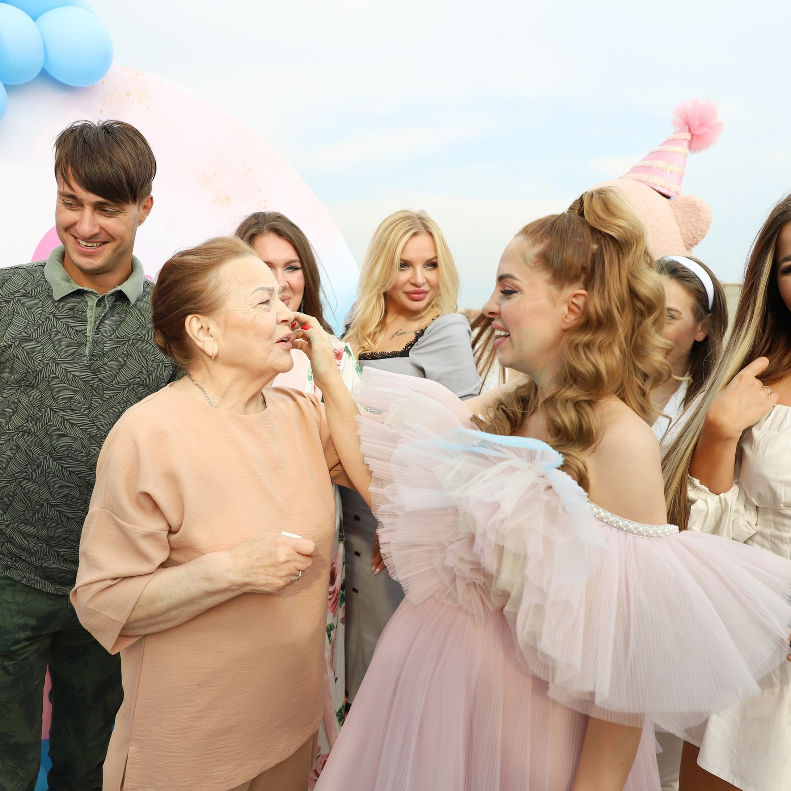 Дом 2: Юлия Ефременкова — Гендер пати в 2022 году. ФОТОГРАФ ОКСАНА БРЭДШОУ