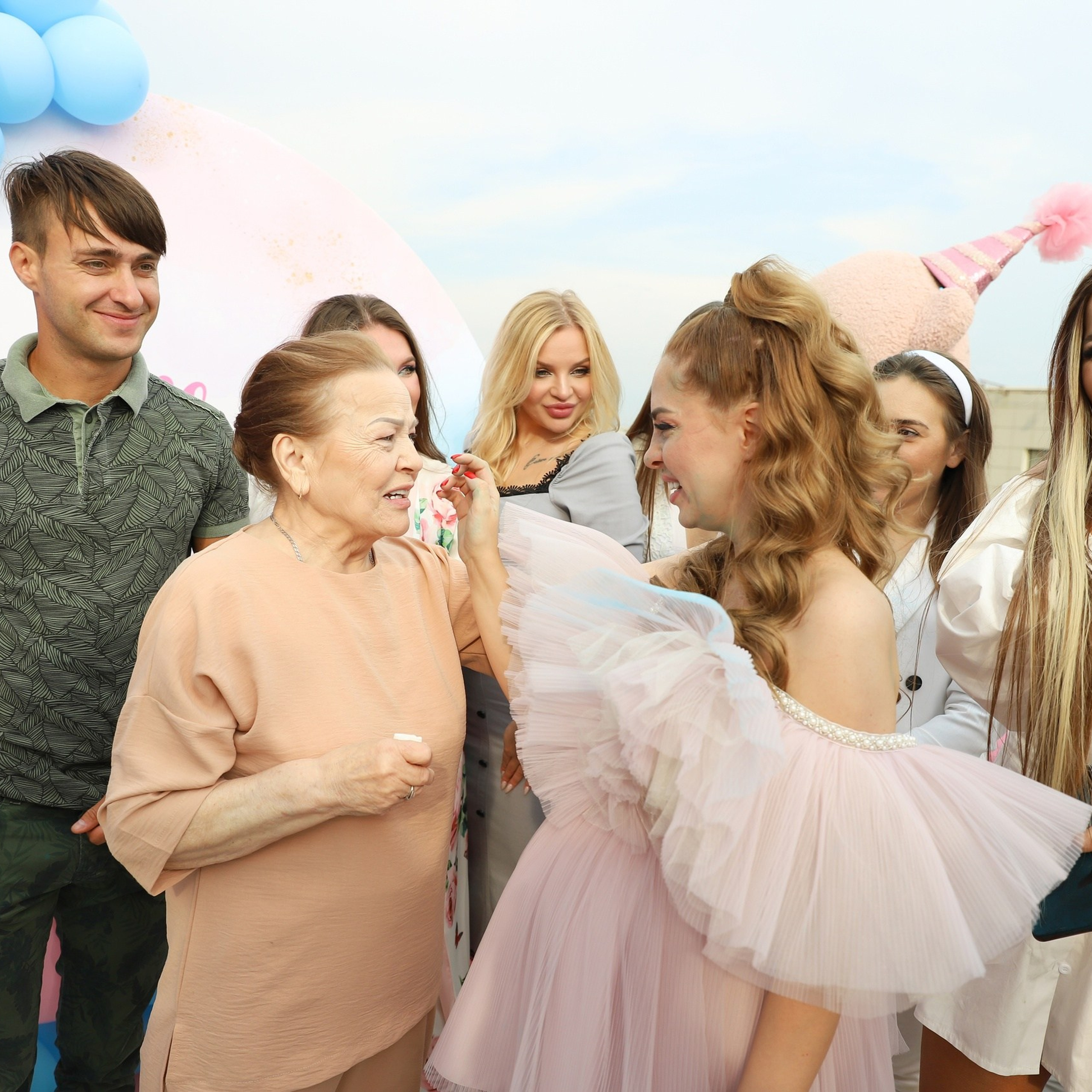 Дом 2: Юлия Ефременкова — Гендер пати в 2022 году. ФОТОГРАФ ОКСАНА БРЭДШОУ