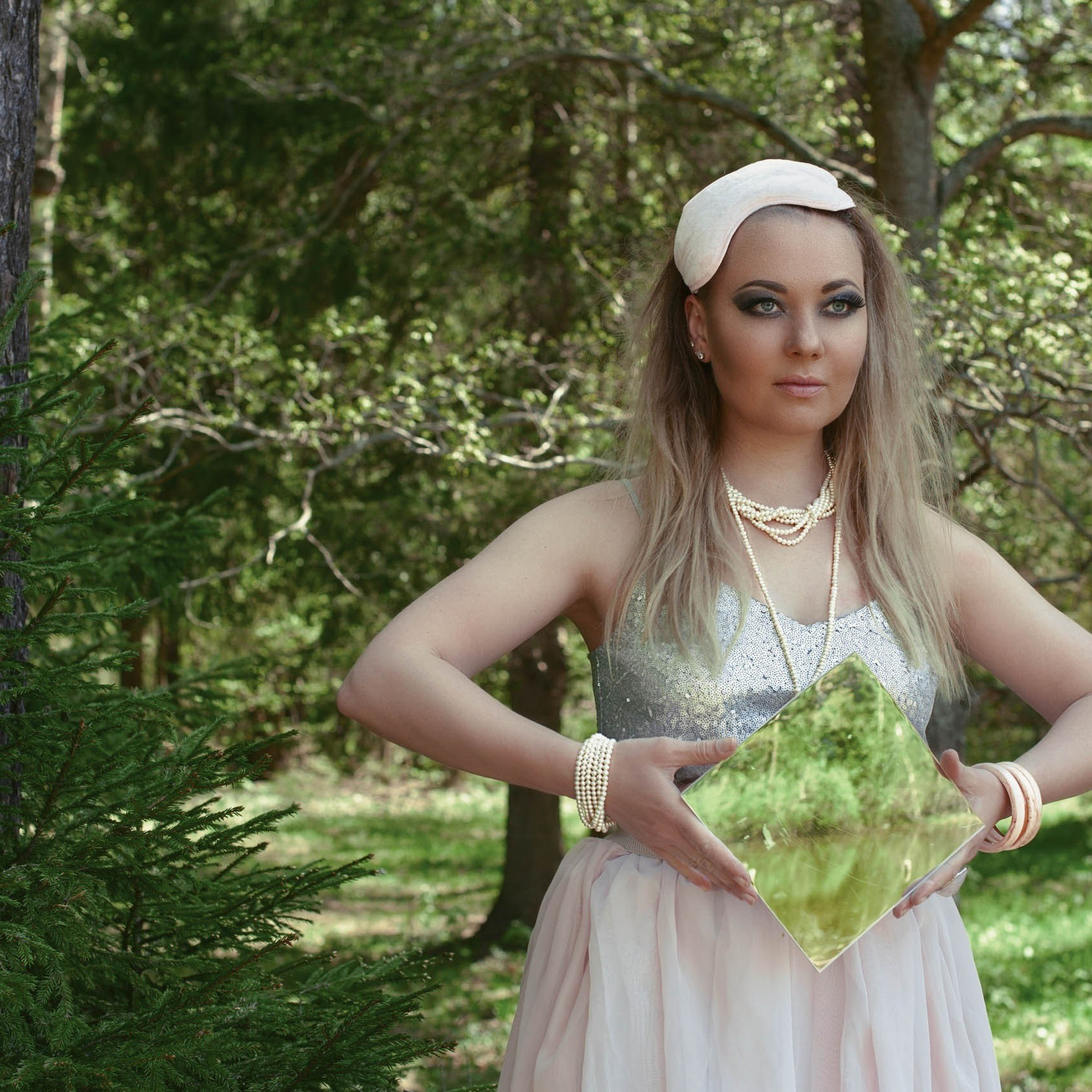 Сказка в лесу (май 2018). ФОТОГРАФ ОКСАНА БРЭДШОУ