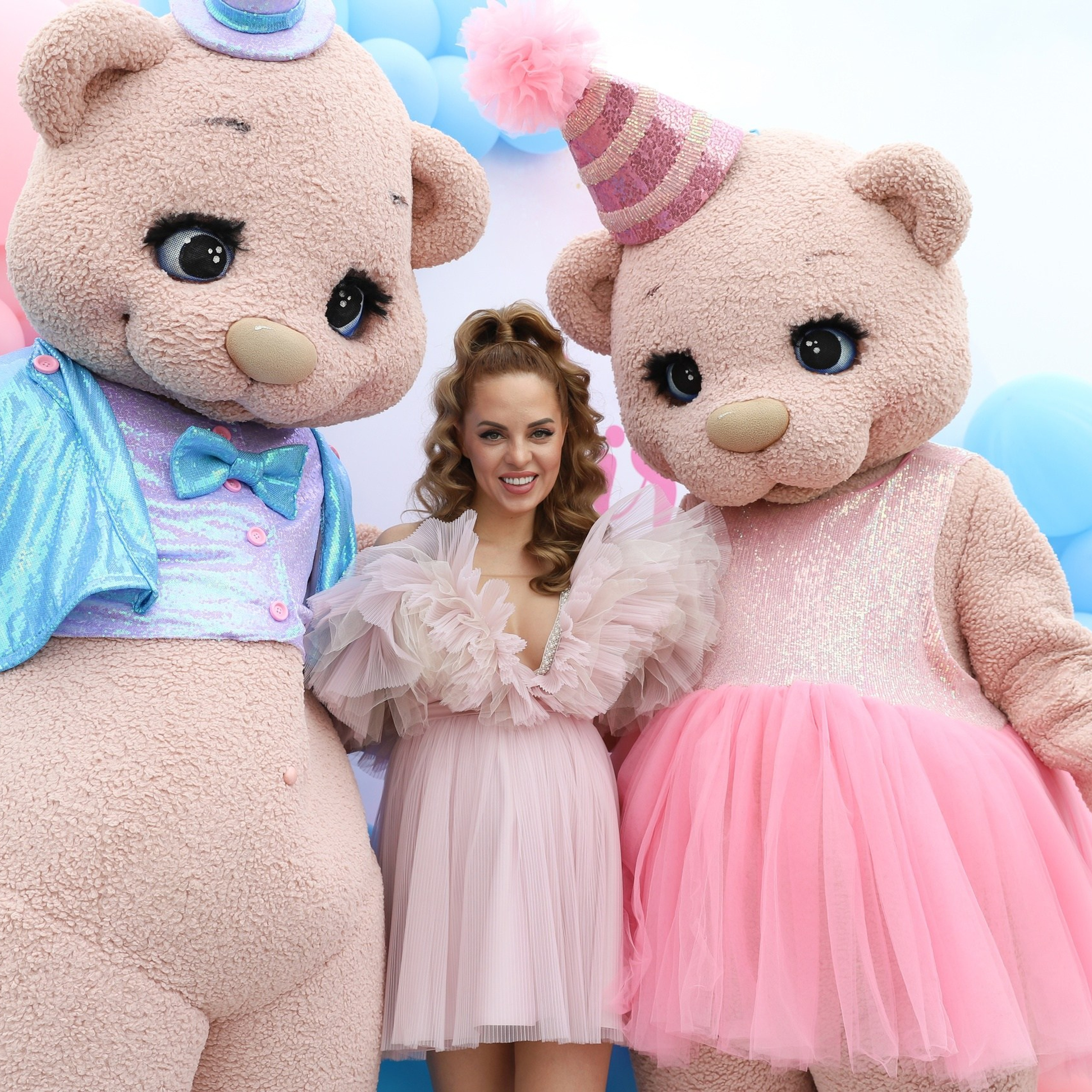 Дом 2: Юлия Ефременкова — Гендер пати в 2022 году. ФОТОГРАФ ОКСАНА БРЭДШОУ