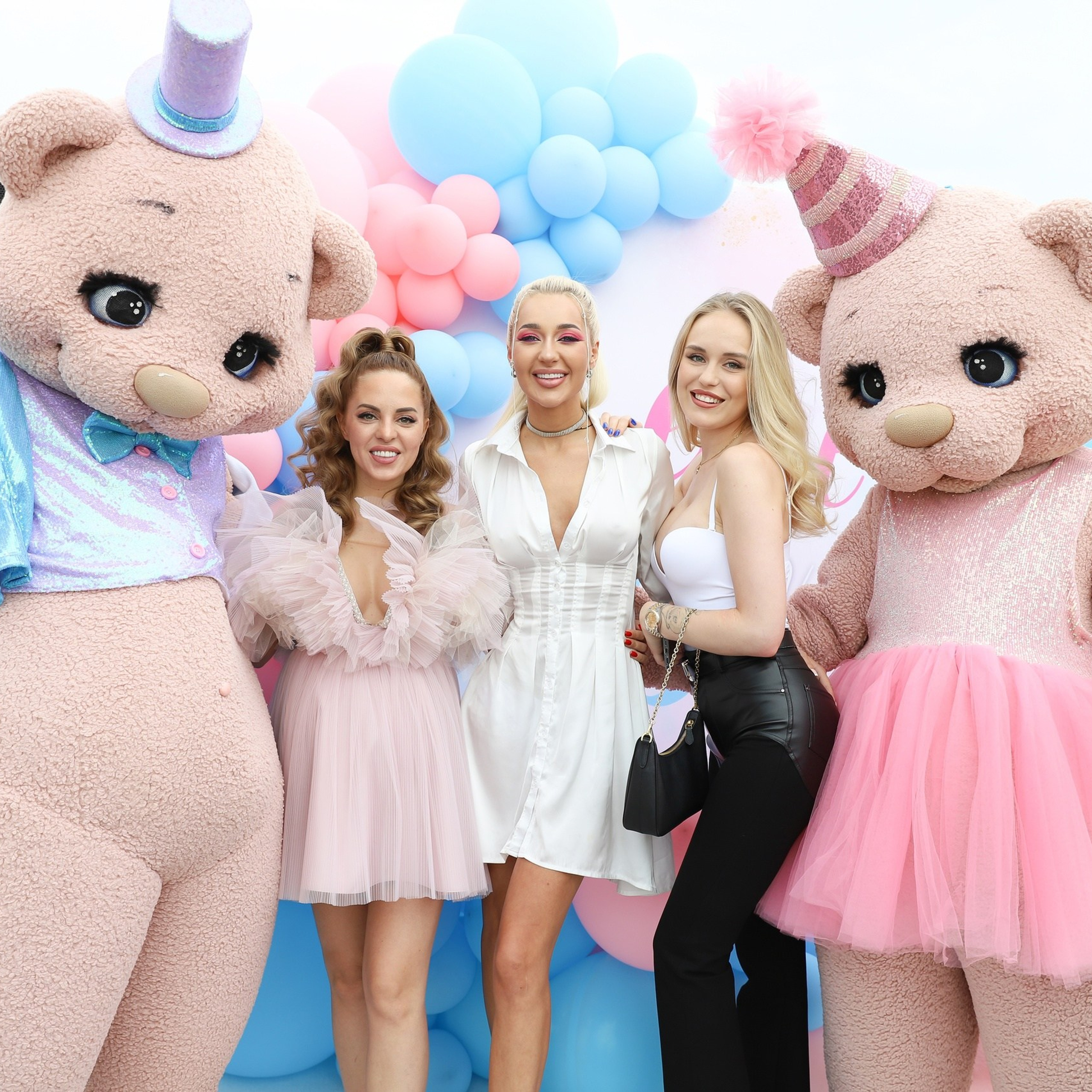 Дом 2: Юлия Ефременкова — Гендер пати в 2022 году. ФОТОГРАФ ОКСАНА БРЭДШОУ