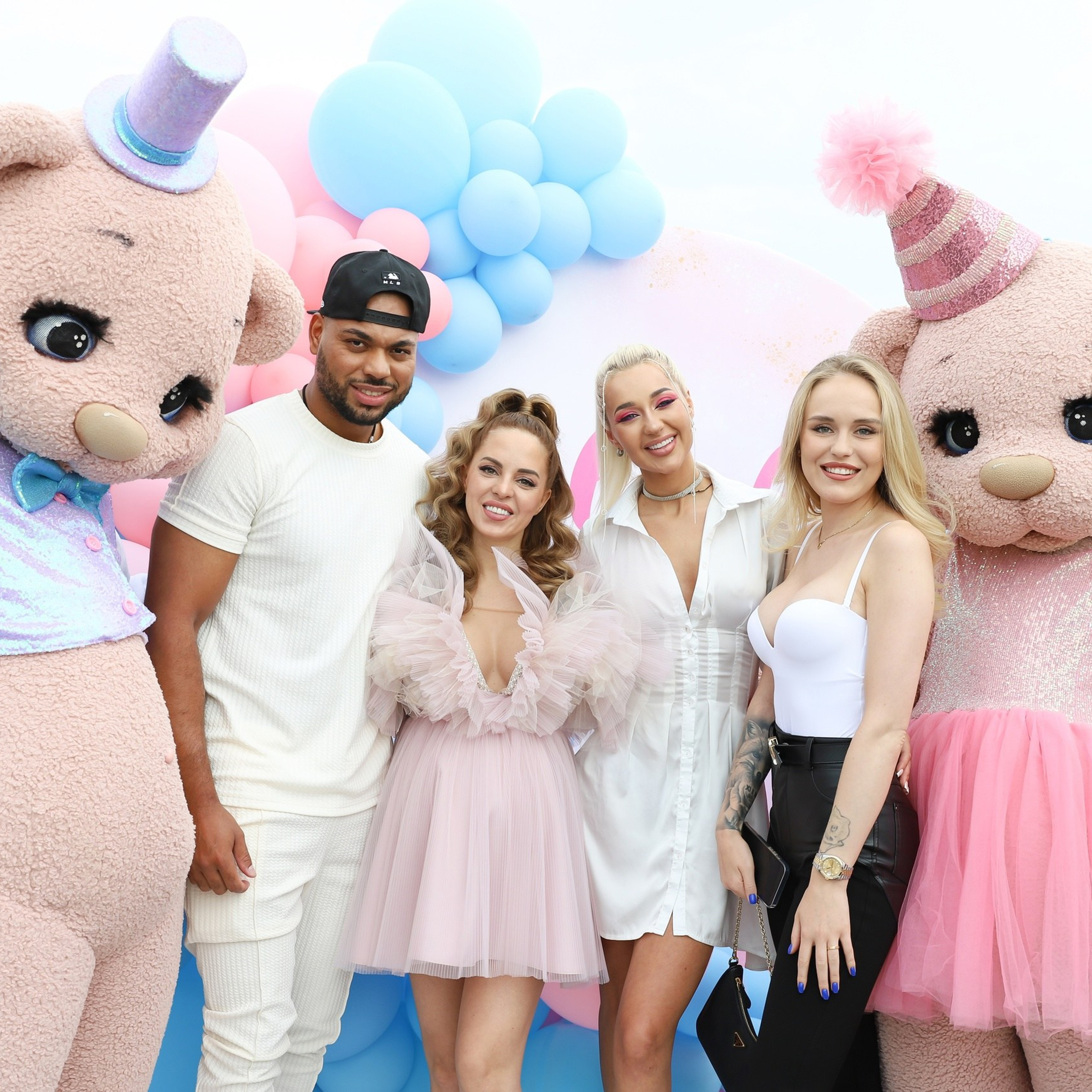 Дом 2: Юлия Ефременкова — Гендер пати в 2022 году. ФОТОГРАФ ОКСАНА БРЭДШОУ