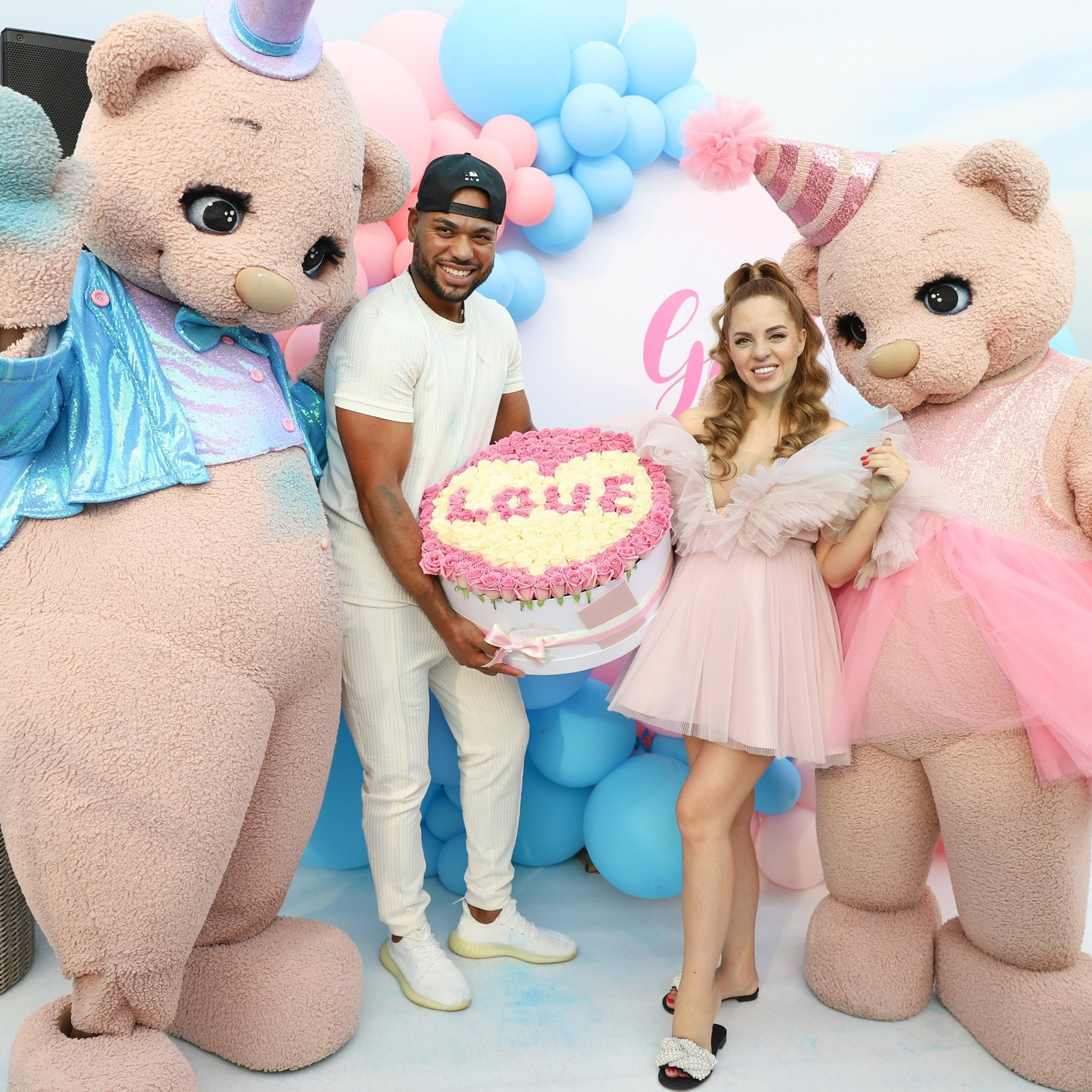 Дом 2: Юлия Ефременкова — Гендер пати в 2022 году. ФОТОГРАФ ОКСАНА БРЭДШОУ