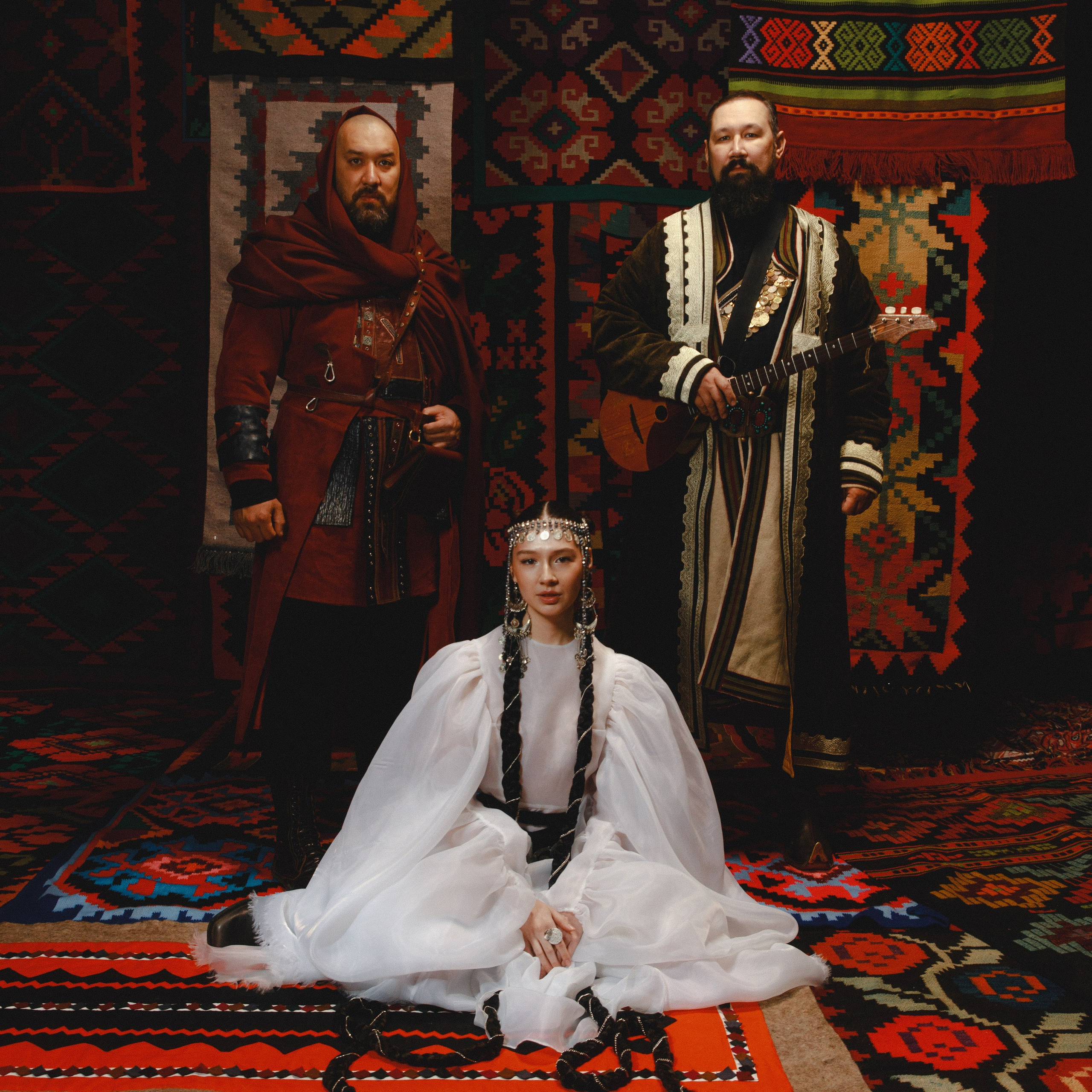 AY YOLA&nbsp;— Homay