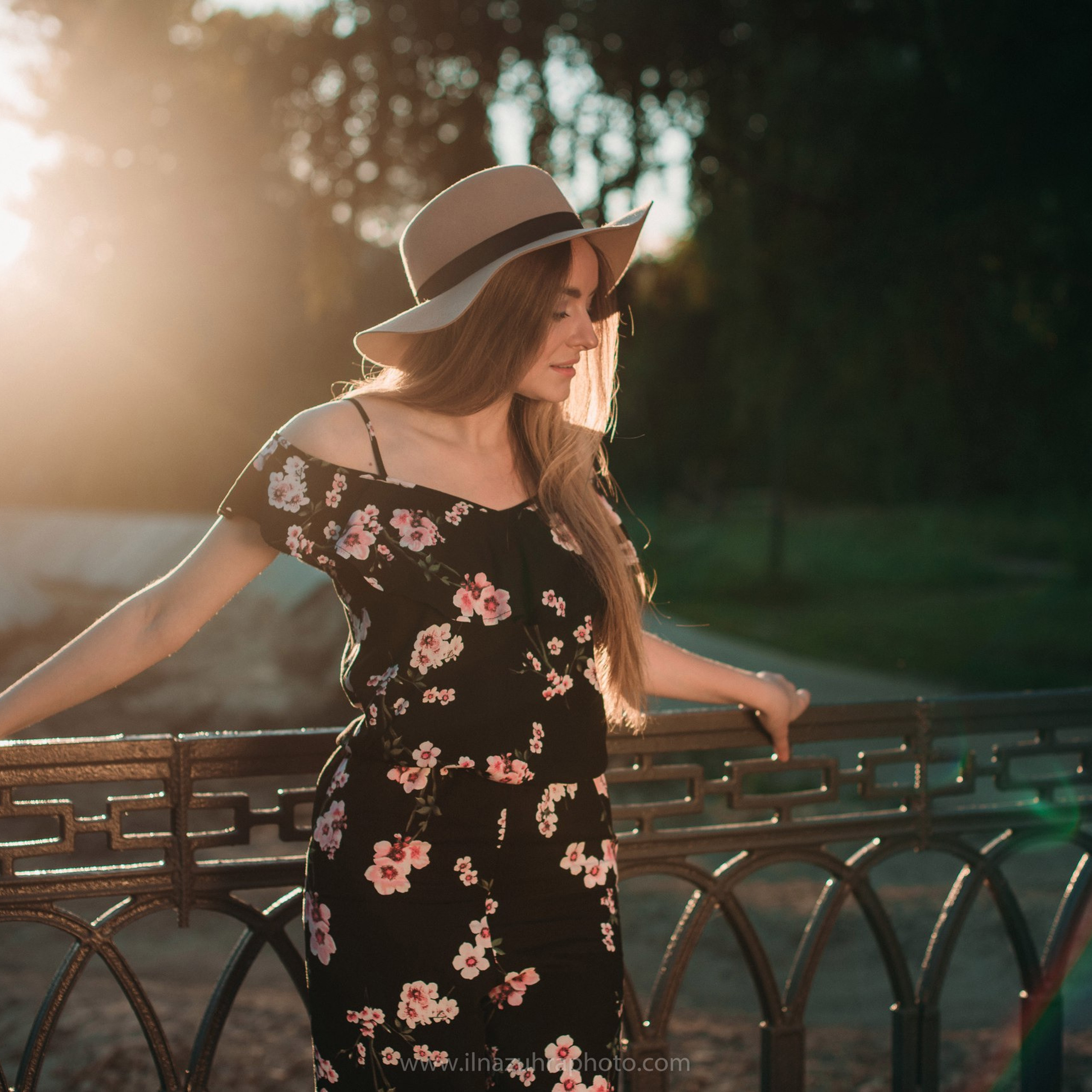 Александра