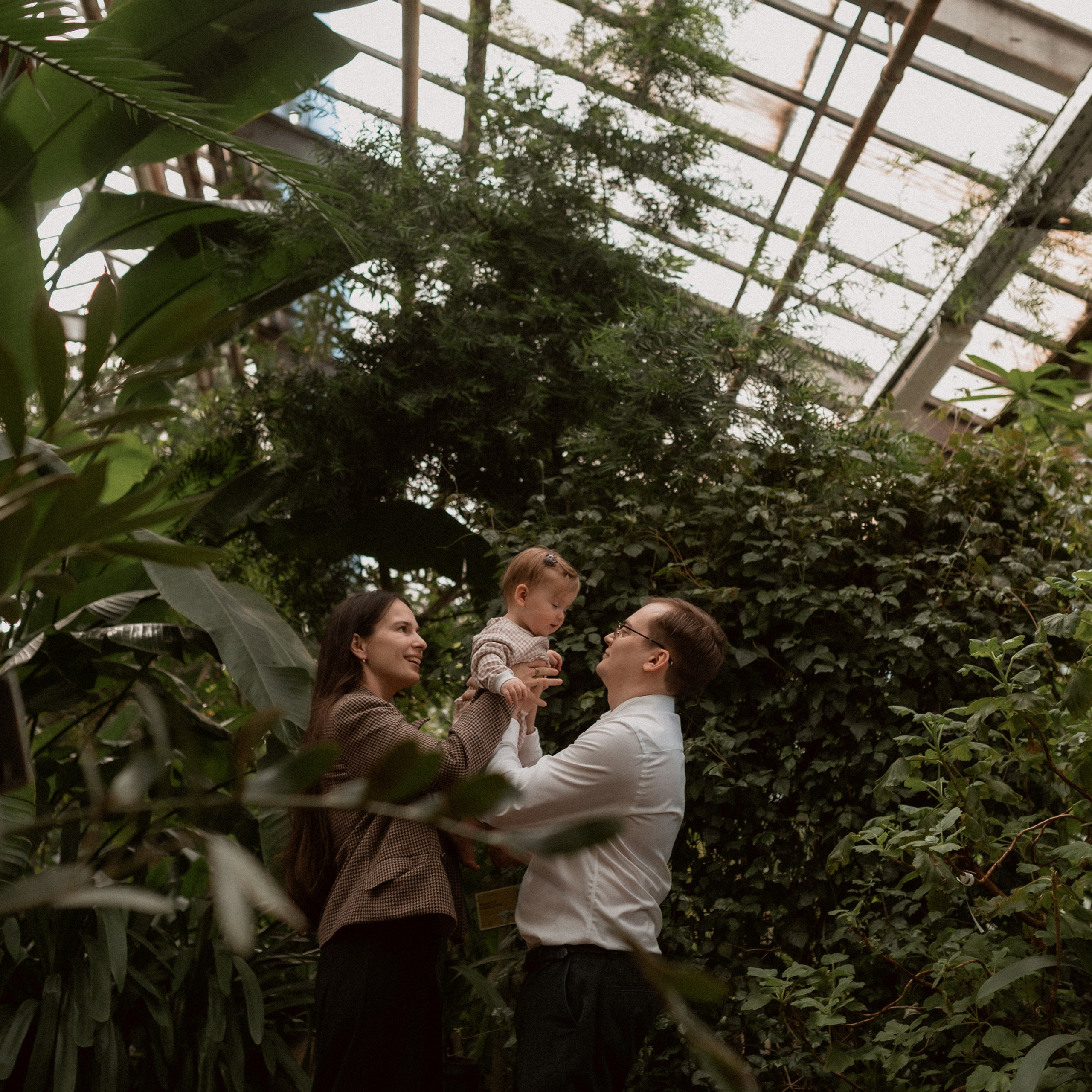 Илья, Ирина и Ева в Оранжерее