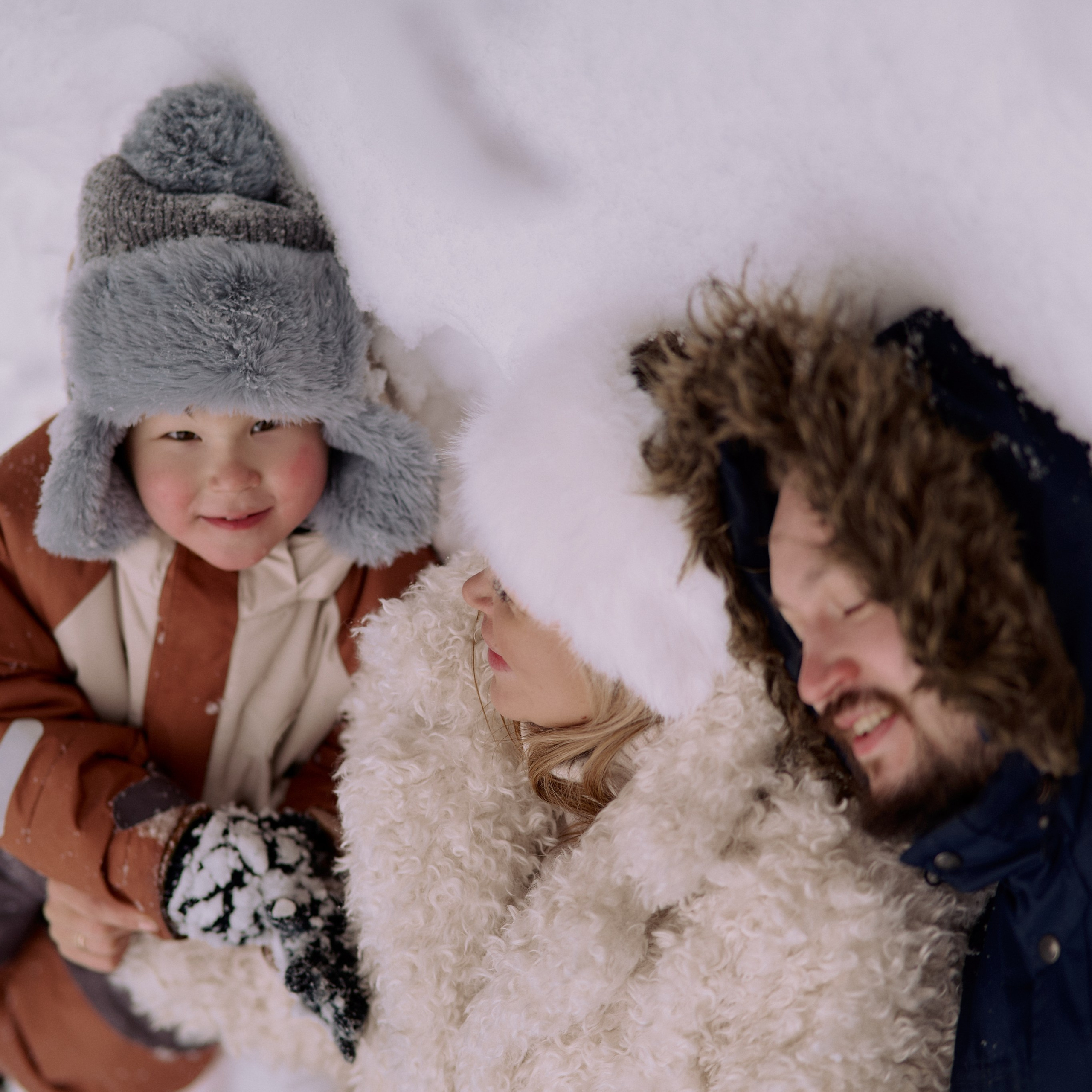 Паша, Света и Марк на зимней прогулке