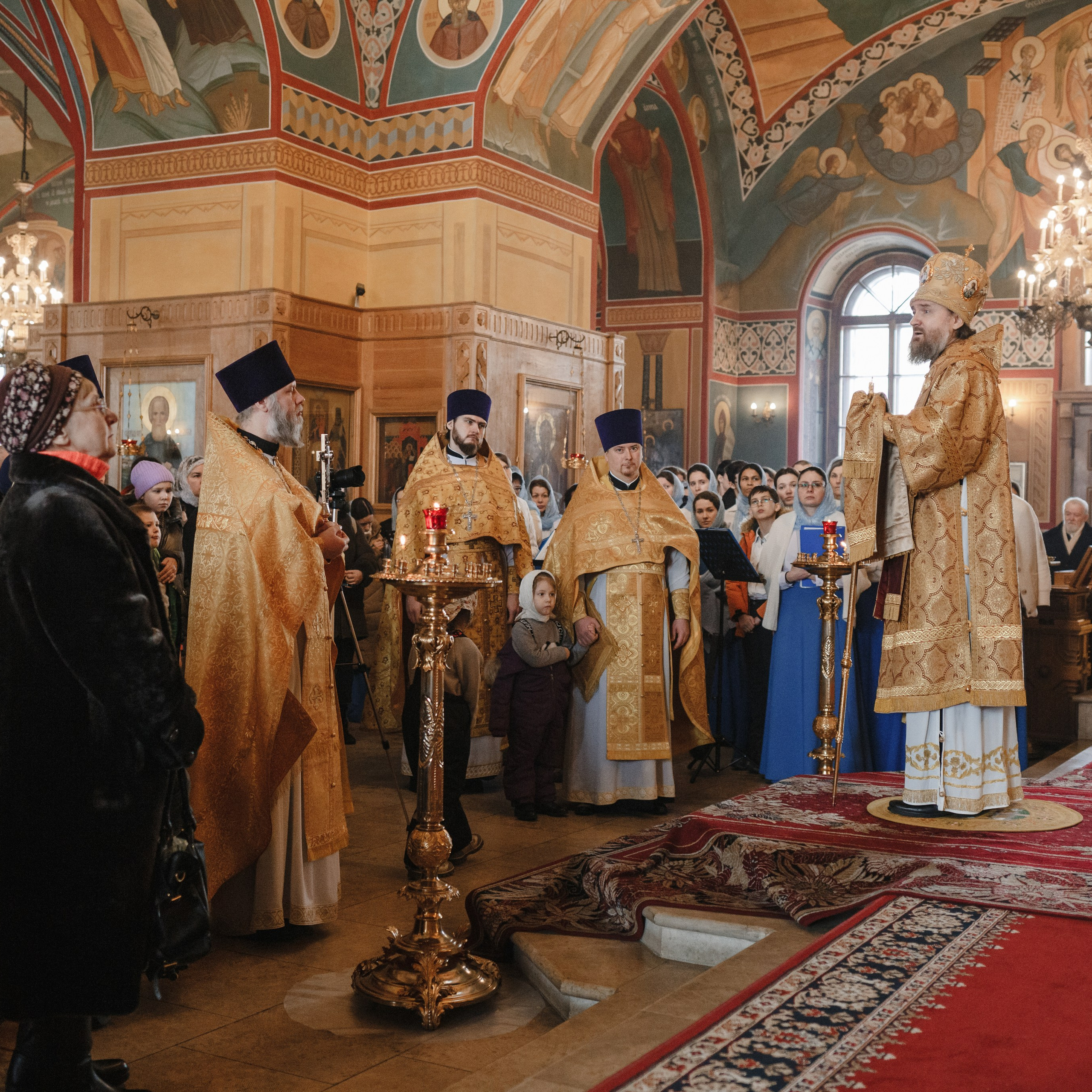 Служба Григория, митрополита, управляющего делами Московской Патриархии