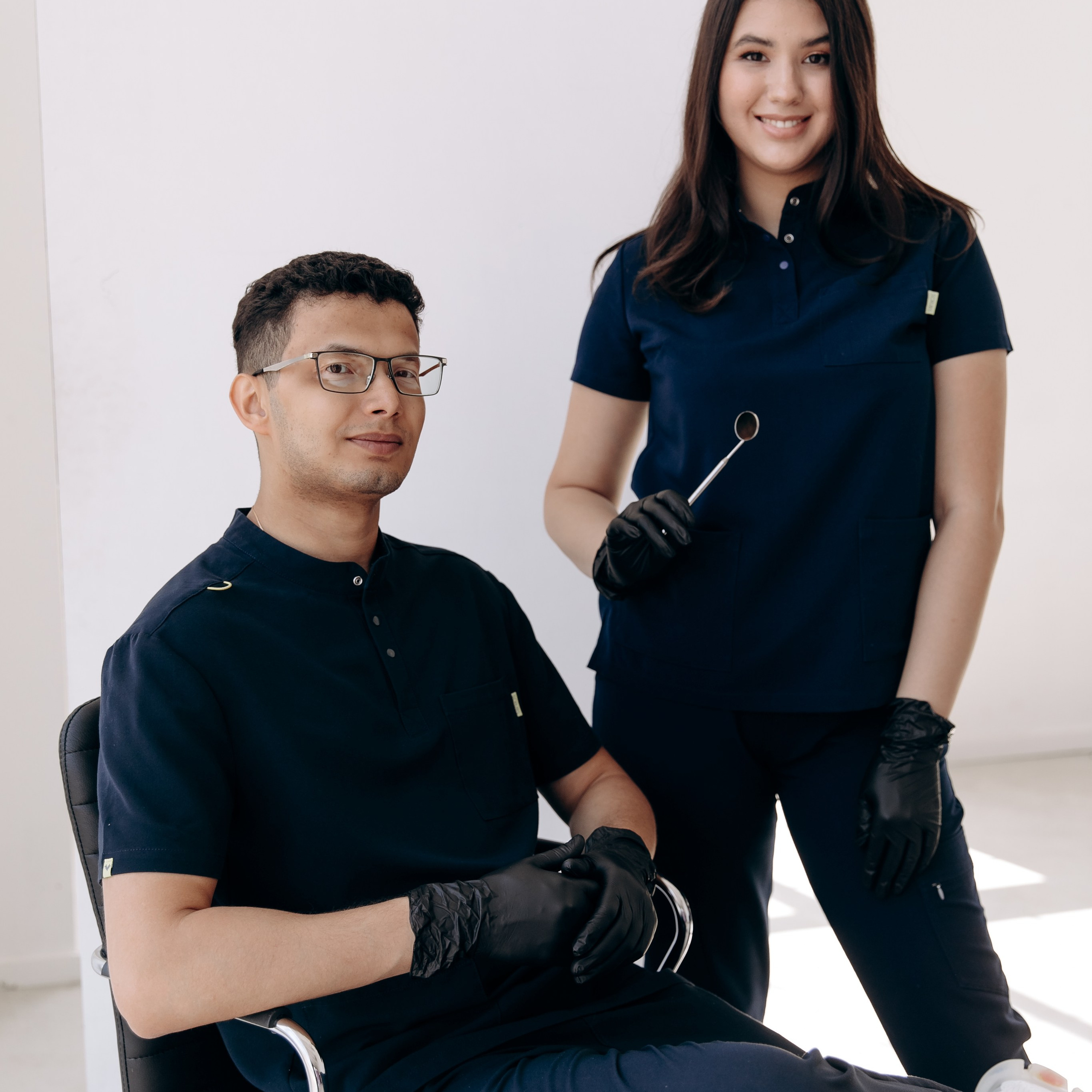 Стоматологи Яна Хегай и Салем Малуд. Агентство визуального контента в Воронеже