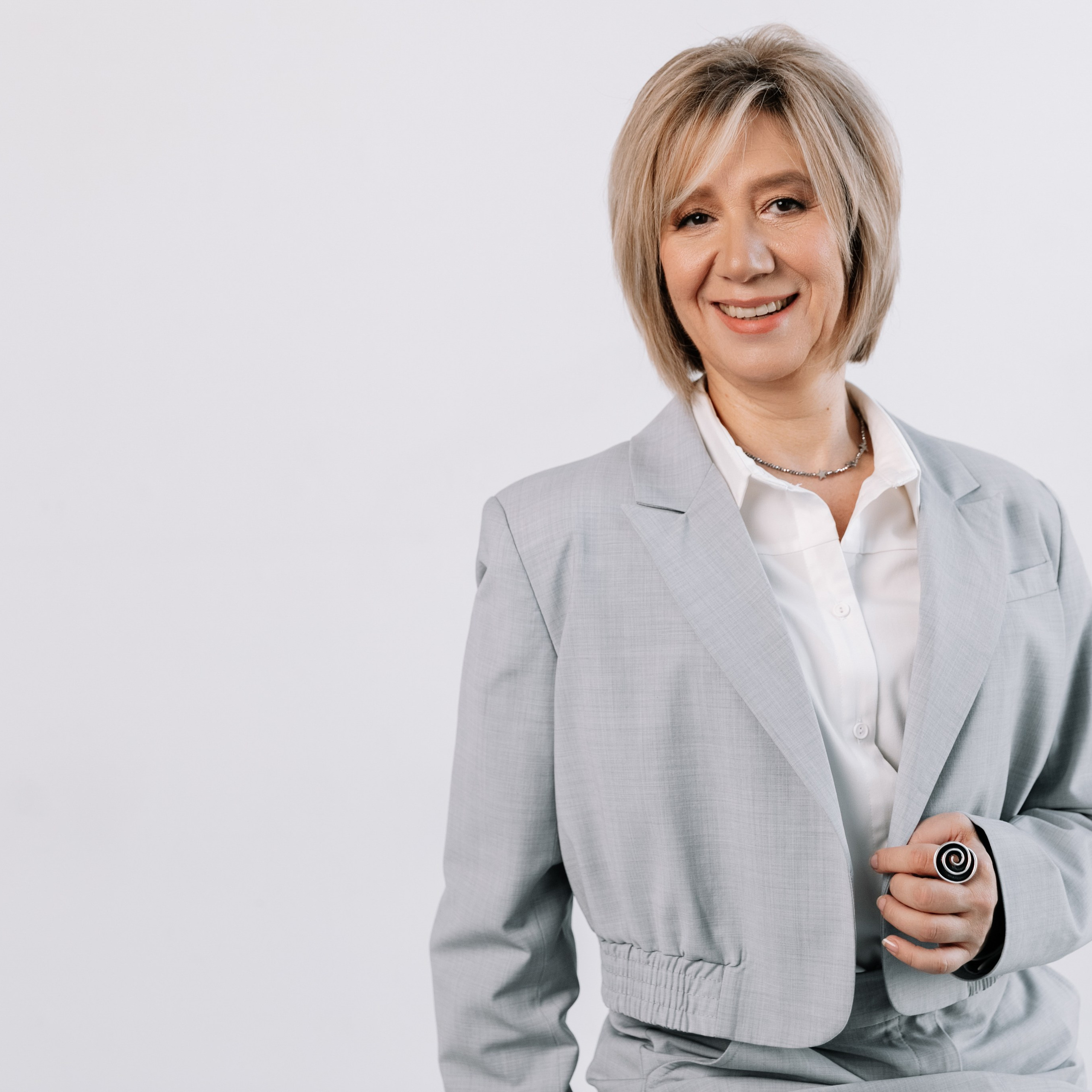 Эксперт и коуч Светлана Мишина. Агентство визуального контента в Воронеже