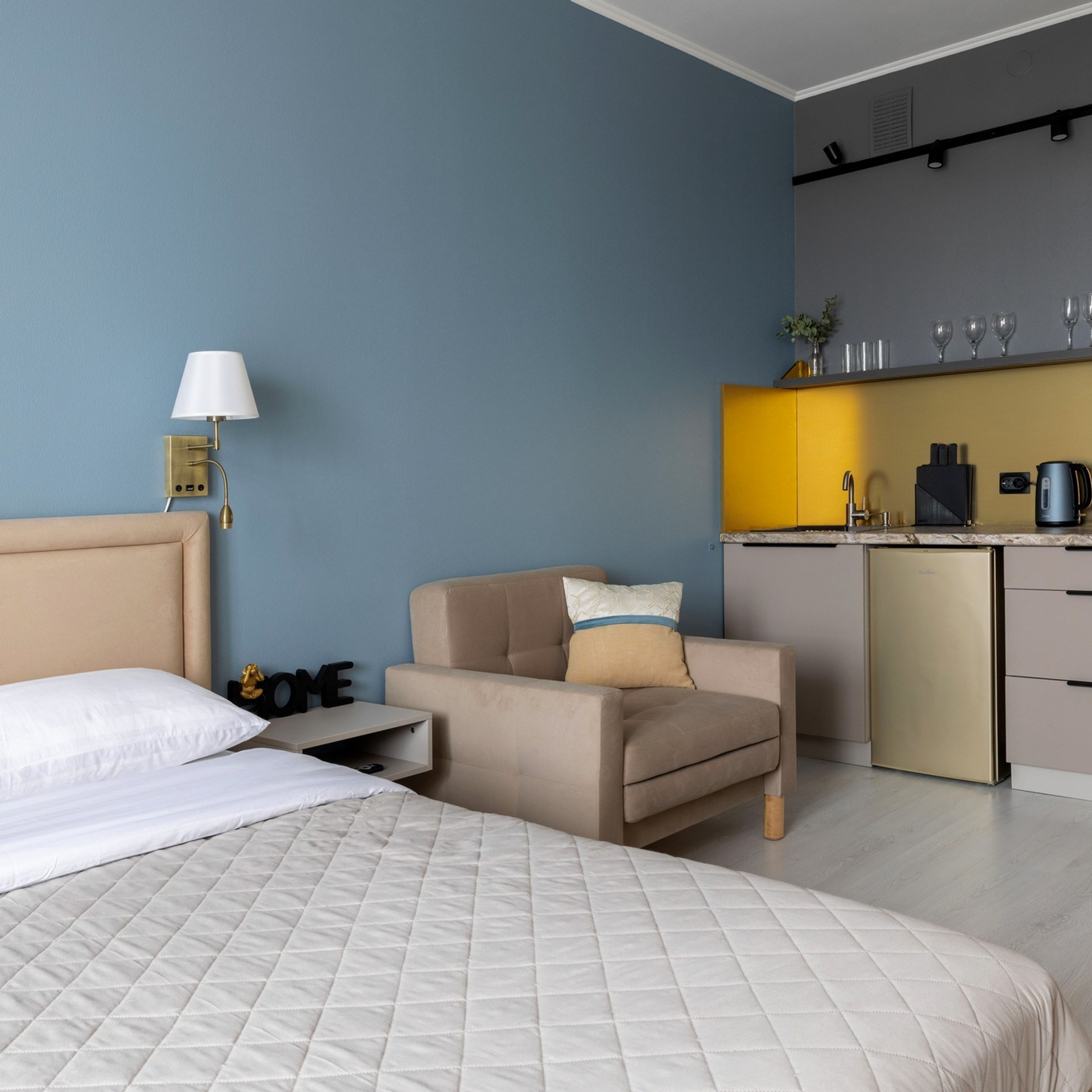 Студия в Каменке. Интерьерный фотограф в Санкт-Петербурге, Ленинградской области и в Москве Николай Щербаков