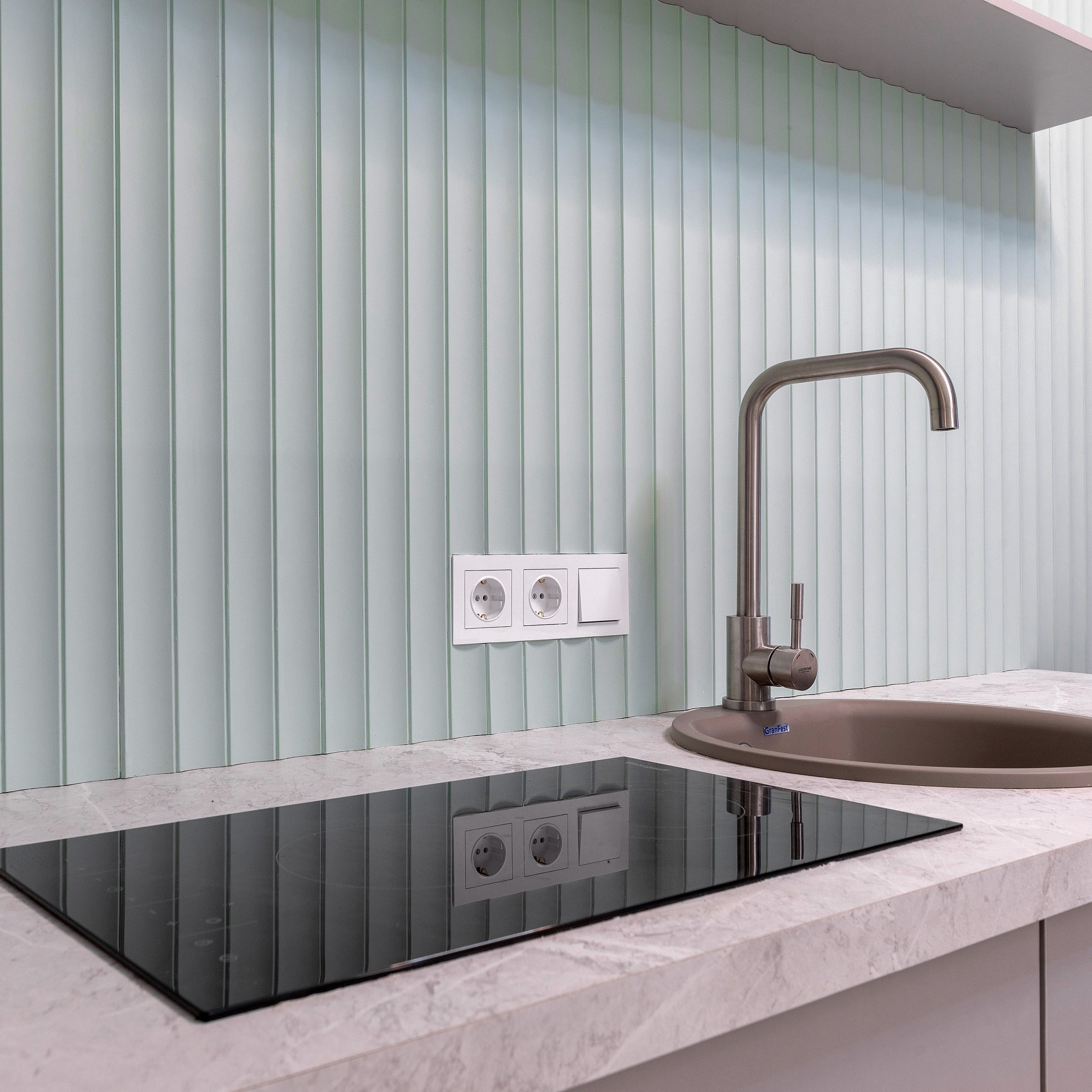 Съёмка студии на Невском проспекте. Интерьерный фотограф в Санкт-Петербурге, Ленинградской области и в Москве Николай Щербаков