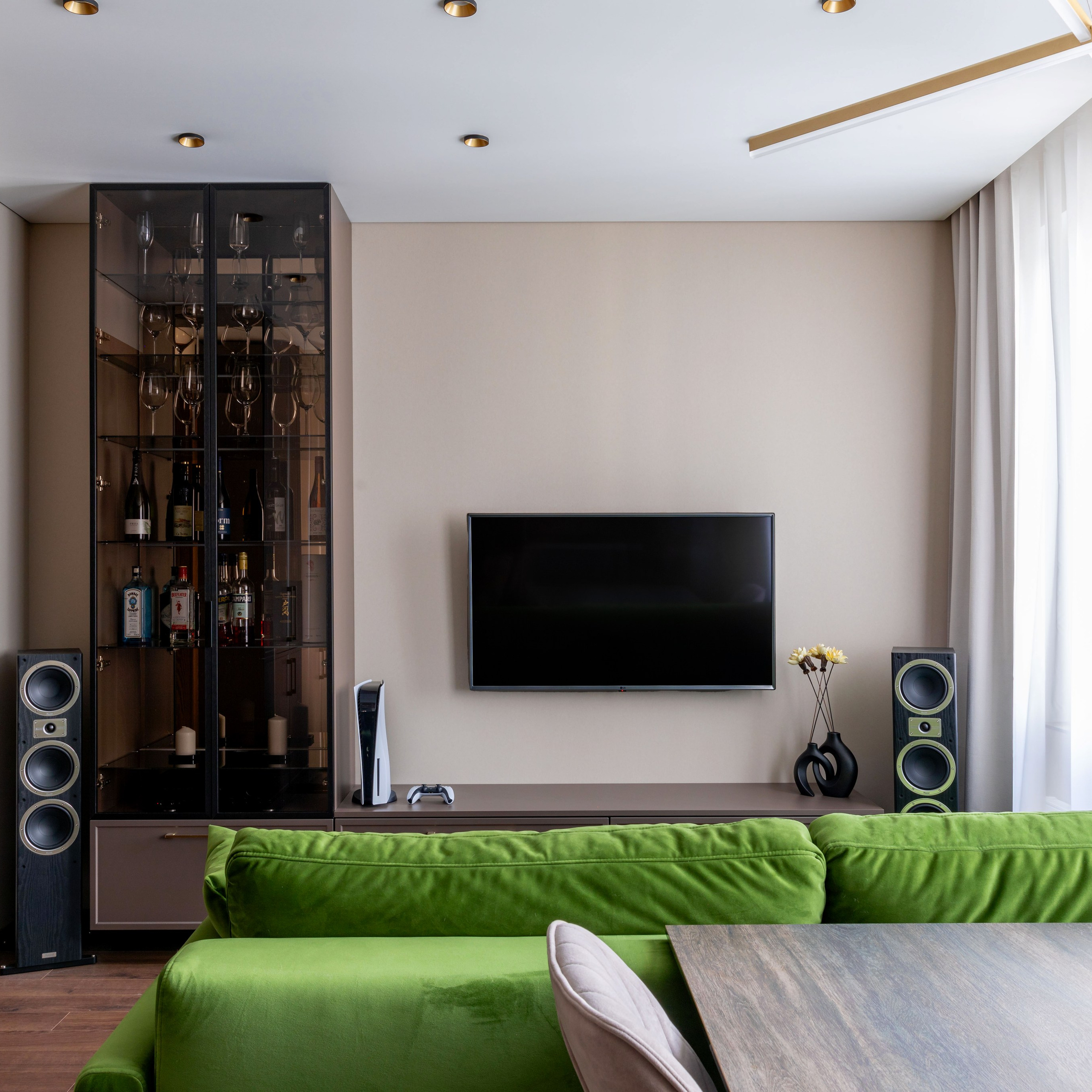 Съёмка 2-ух. ком. кв на В.О. Интерьерный фотограф в Санкт-Петербурге, Ленинградской области и в Москве Николай Щербаков