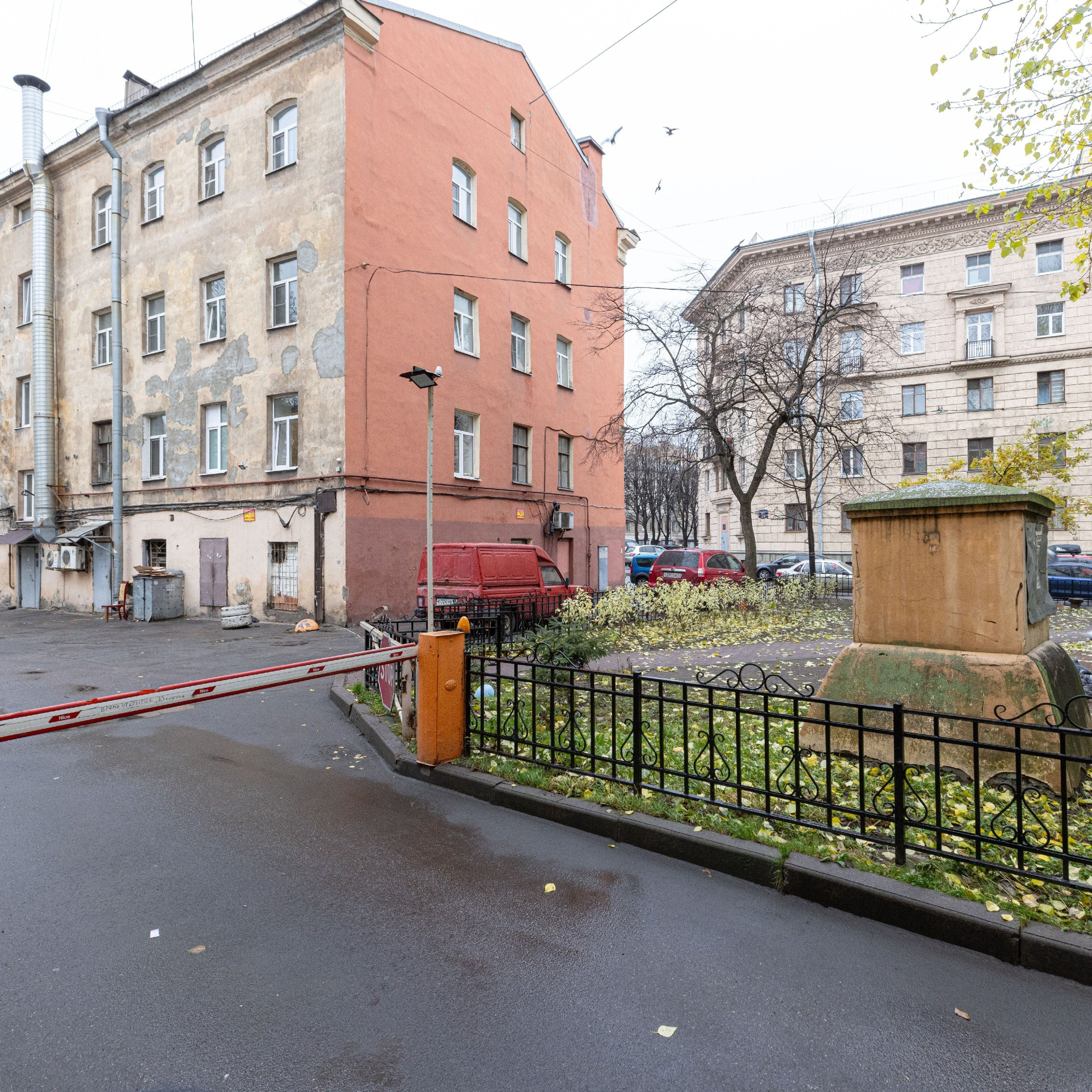 Студия на Курляндской. Интерьерный фотограф в Санкт-Петербурге, Ленинградской области и в Москве Николай Щербаков