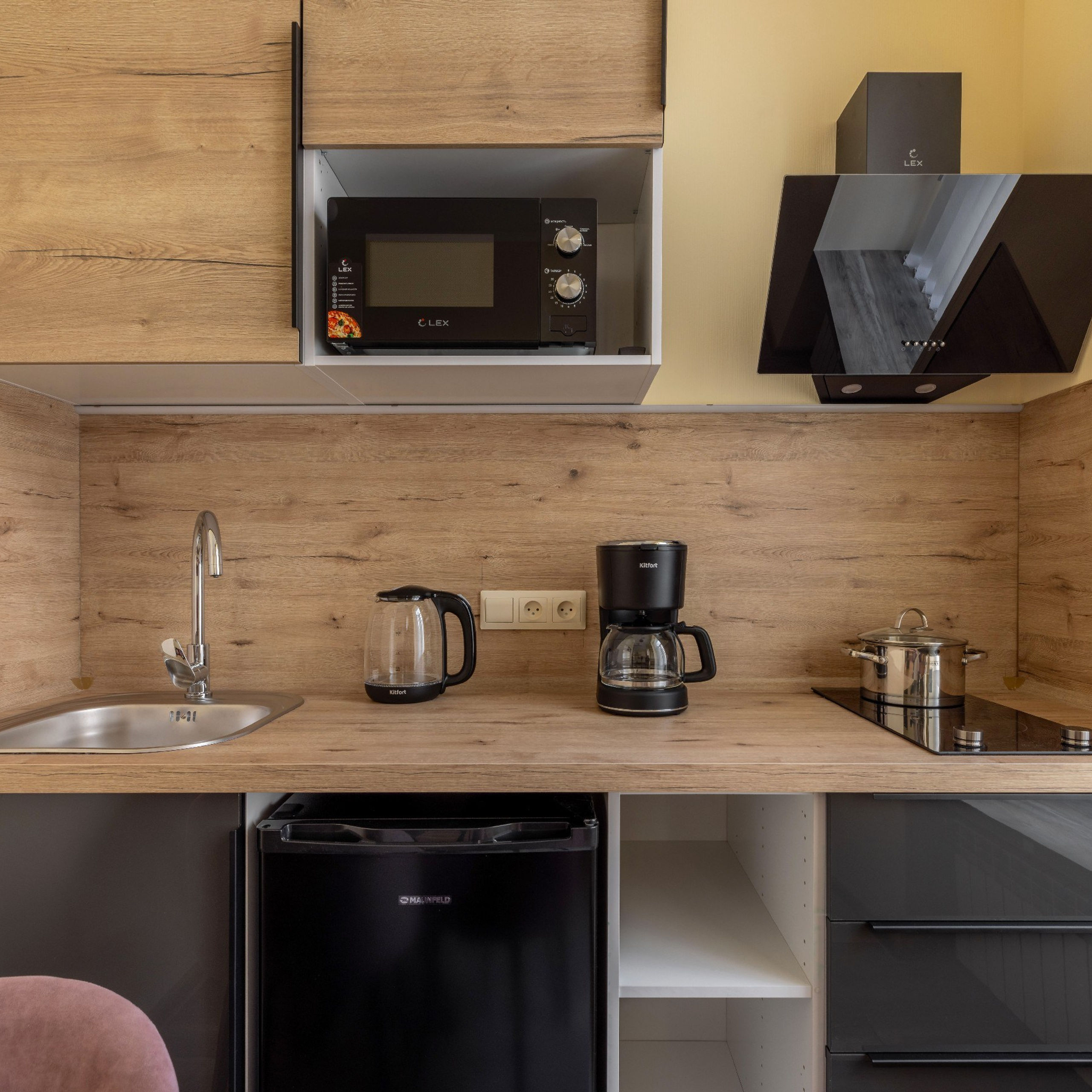 Студия на Большой Морской. Интерьерный фотограф в Санкт-Петербурге, Ленинградской области и в Москве Николай Щербаков