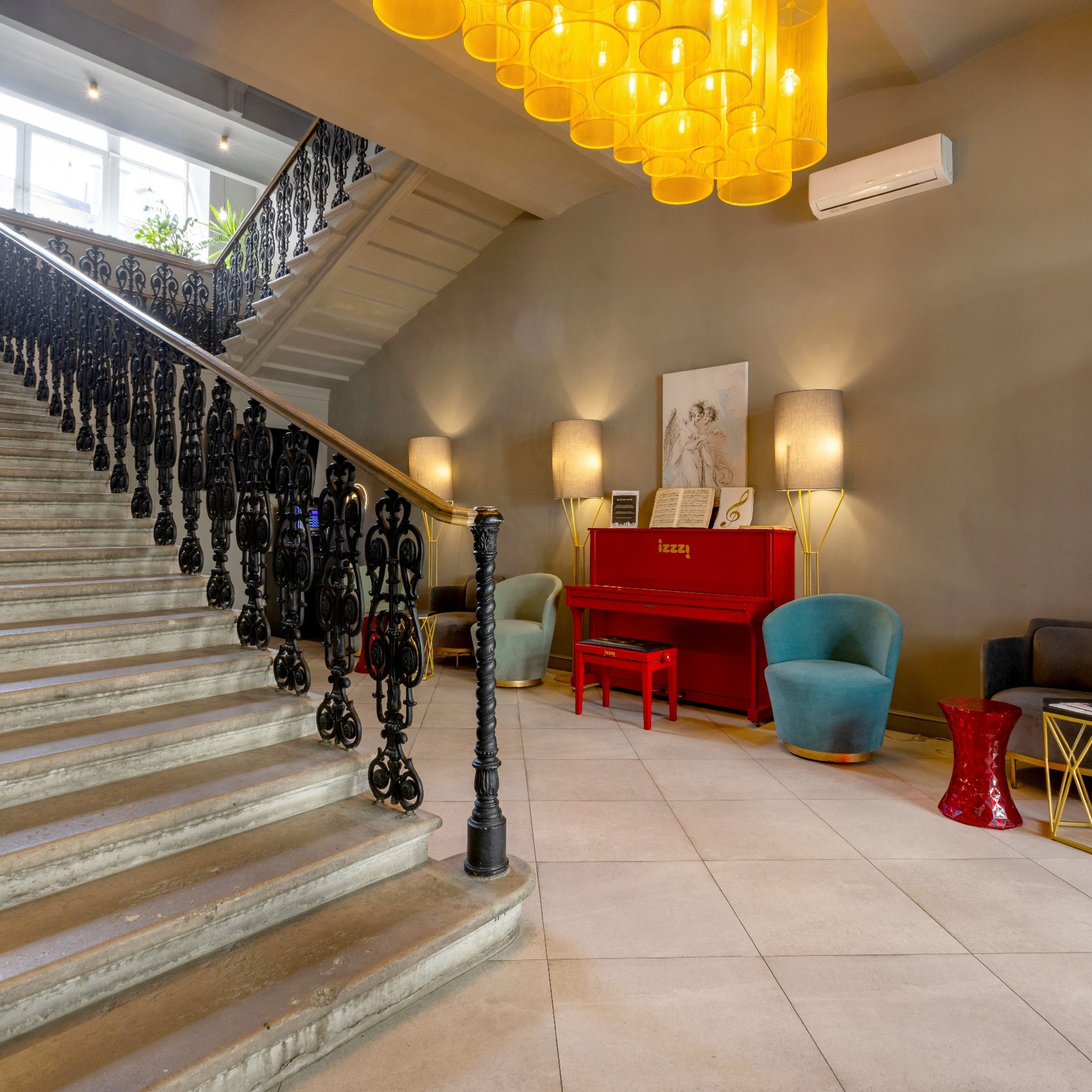 Отель Izzzi на Банковском переулке. Интерьерный фотограф в Санкт-Петербурге, Ленинградской области и в Москве Николай Щербаков