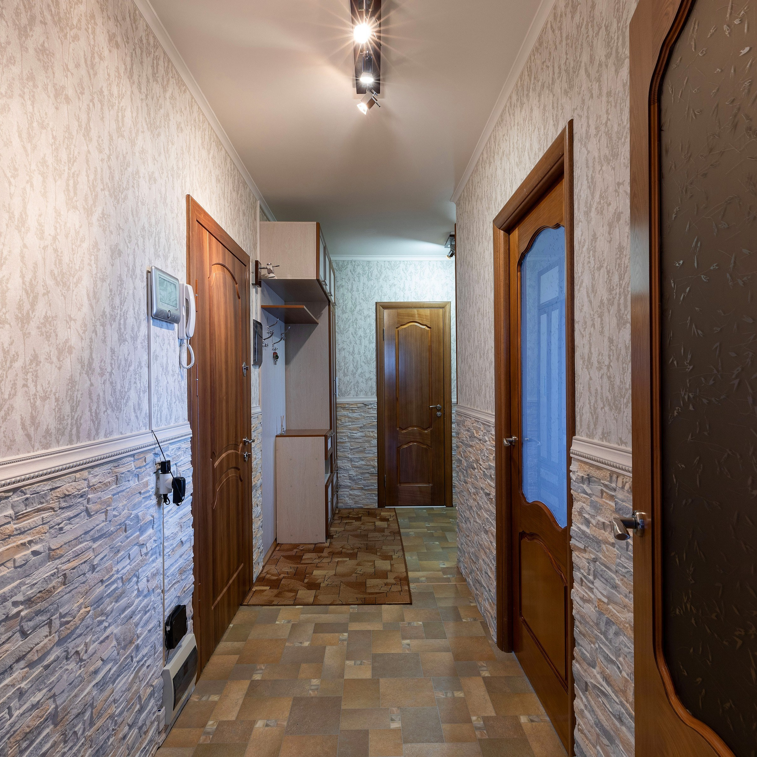 Съёмка 2-ух. ком. кв. на ул. Коммуны. Интерьерный фотограф в Санкт-Петербурге, Ленинградской области и в Москве Николай Щербаков