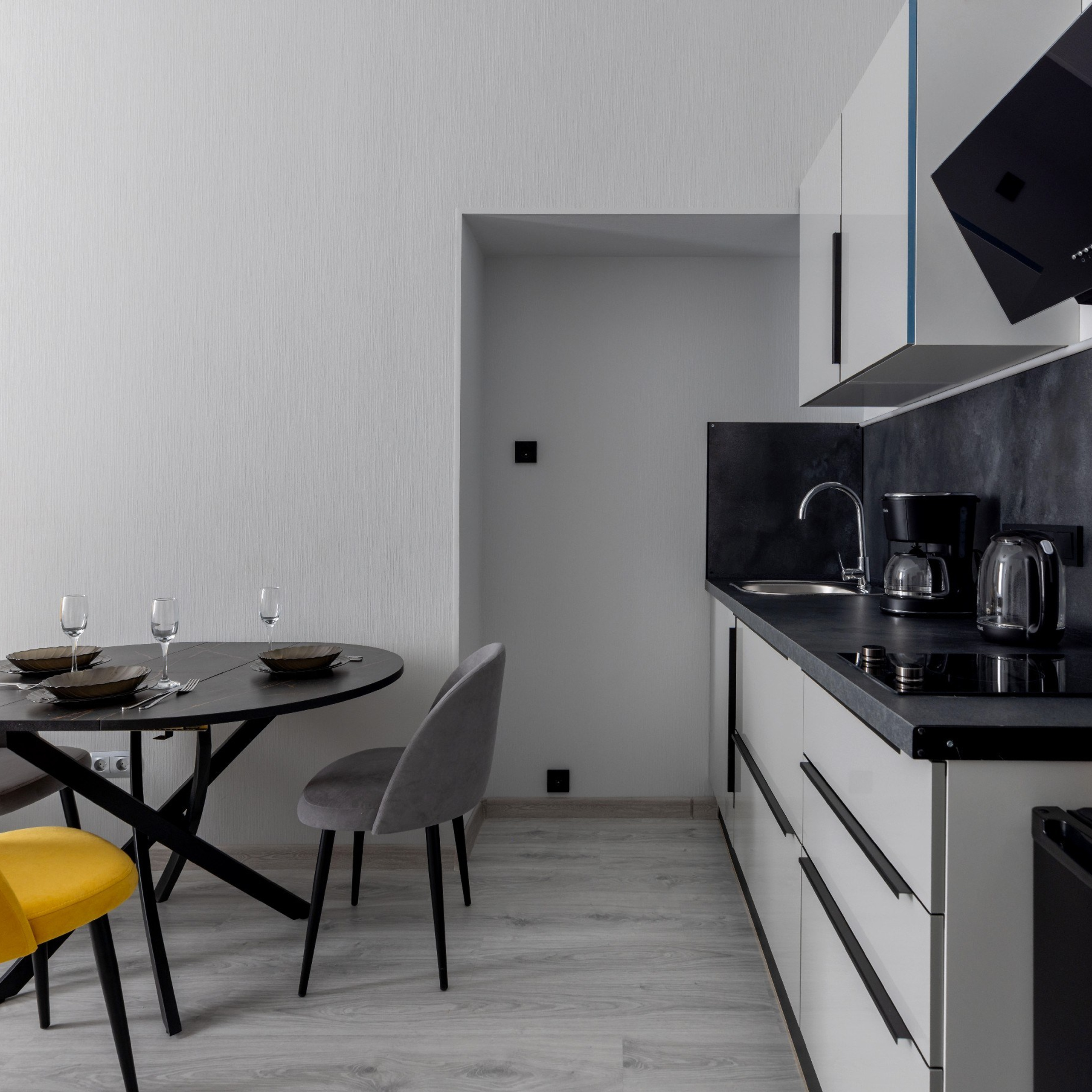 Студия на Большой Морской. Интерьерный фотограф в Санкт-Петербурге, Ленинградской области и в Москве Николай Щербаков