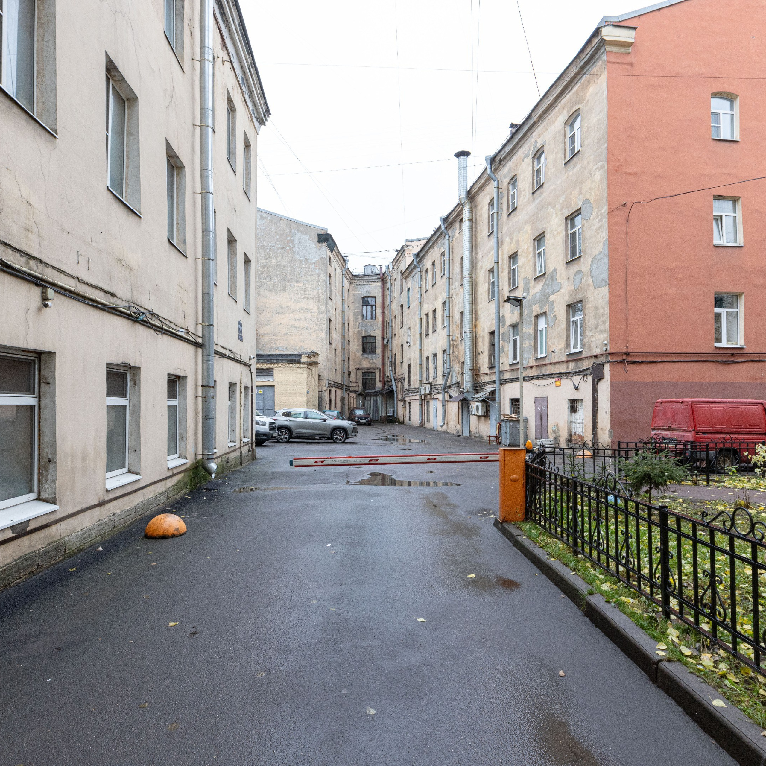 Студия на Курляндской. Интерьерный фотограф в Санкт-Петербурге, Ленинградской области и в Москве Николай Щербаков