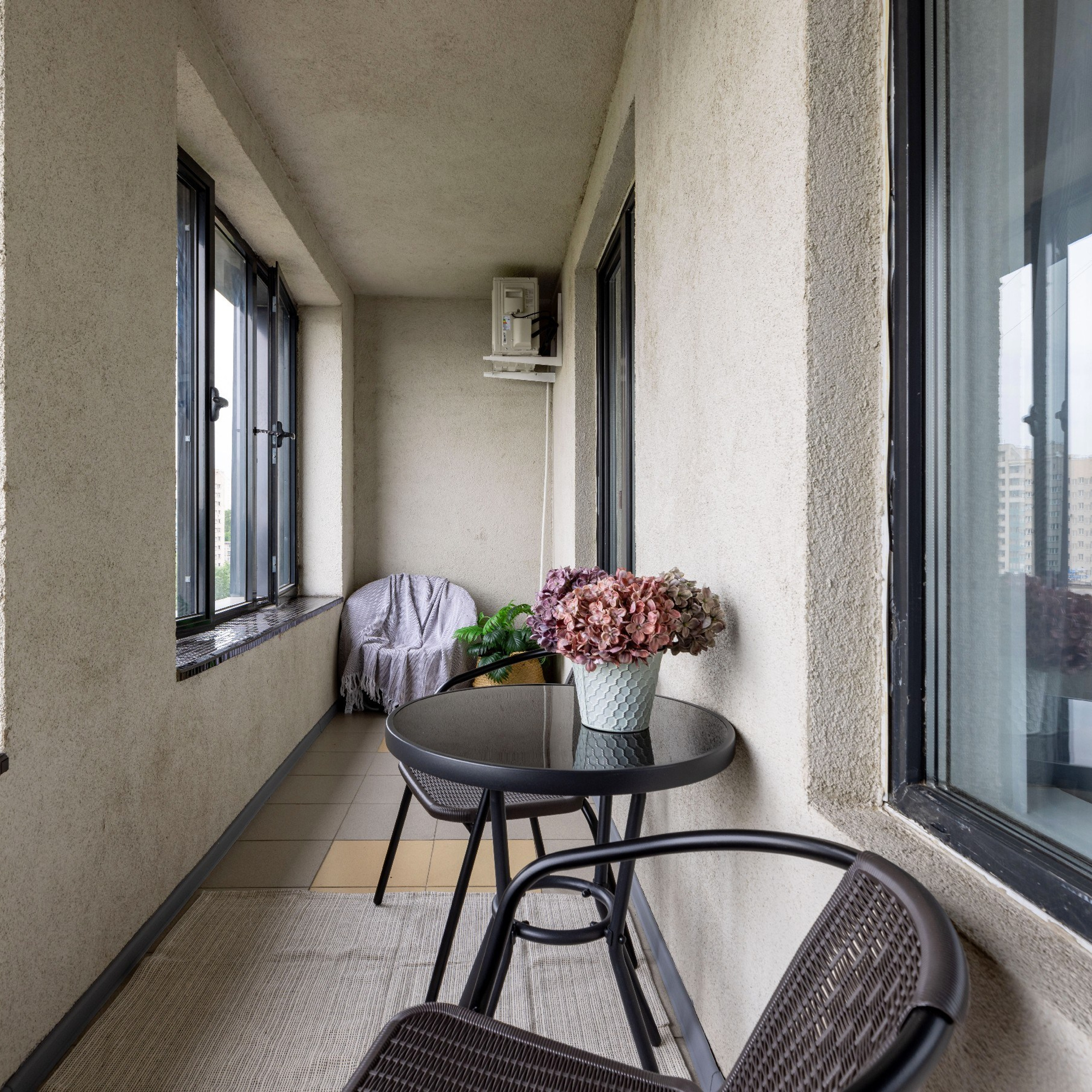 Студия у метро Пролетарская. Интерьерный фотограф в Санкт-Петербурге, Ленинградской области и в Москве Николай Щербаков