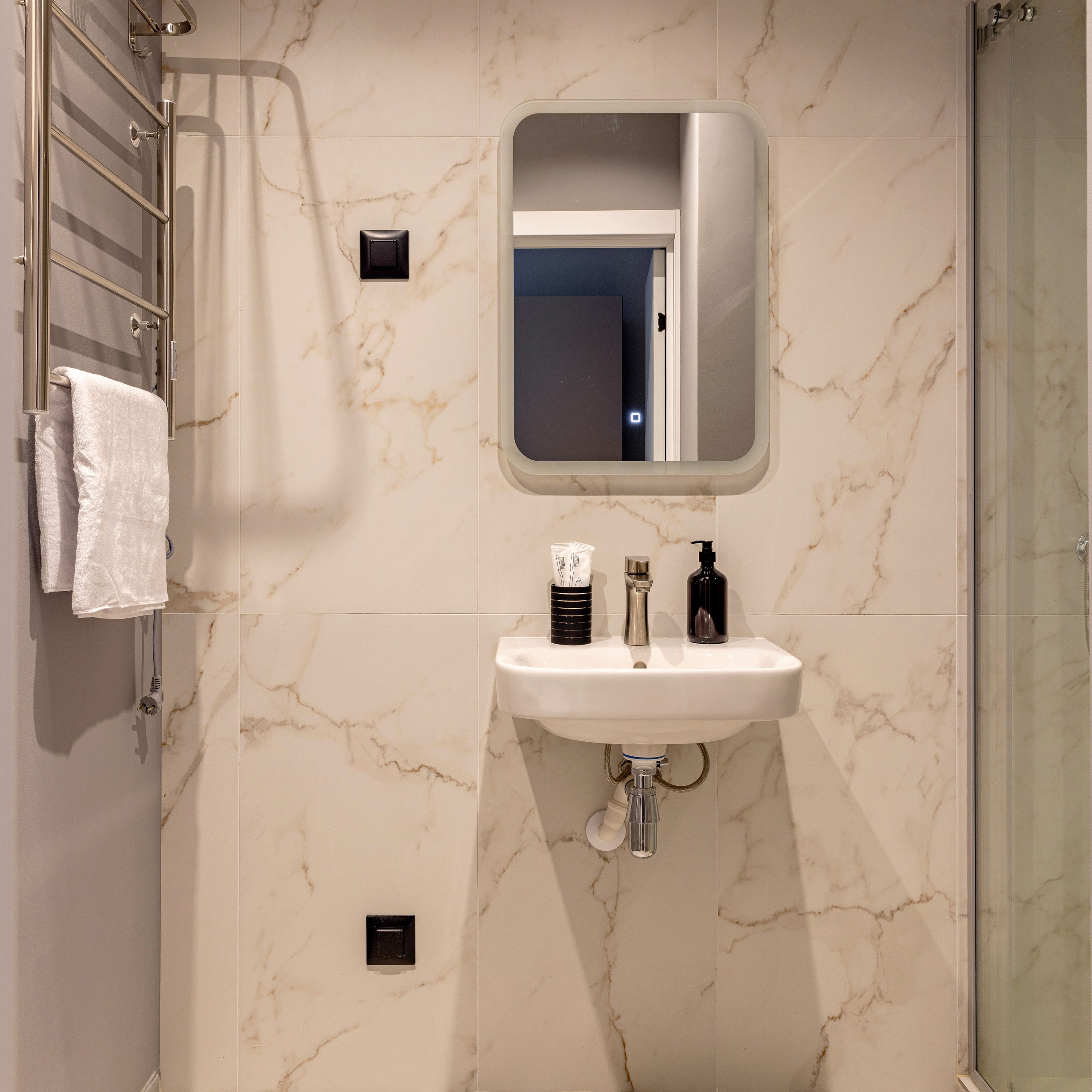 Отель Izzzi на Васильевском острове. Интерьерный фотограф в Санкт-Петербурге, Ленинградской области и в Москве Николай Щербаков