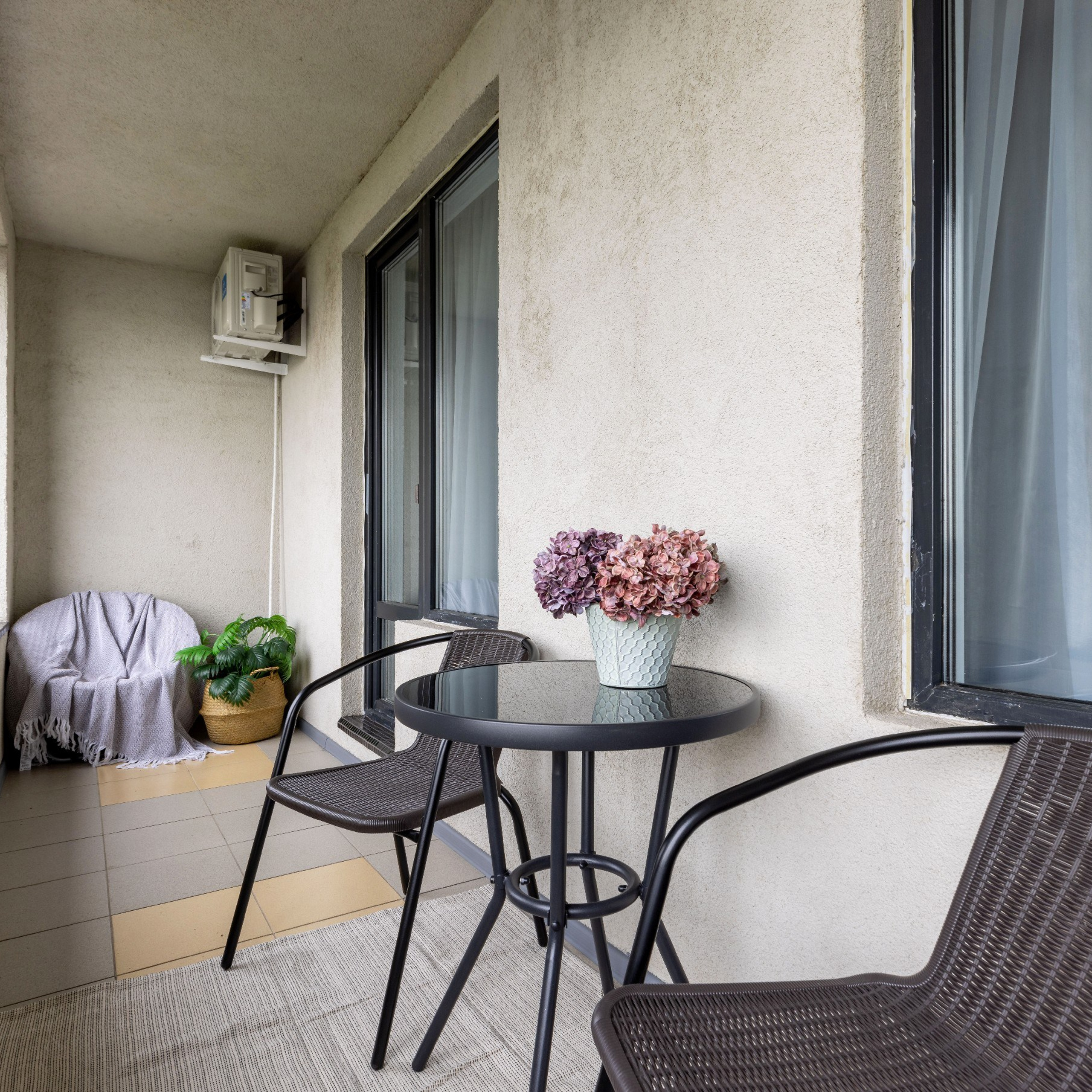 Студия у метро Пролетарская. Интерьерный фотограф в Санкт-Петербурге, Ленинградской области и в Москве Николай Щербаков