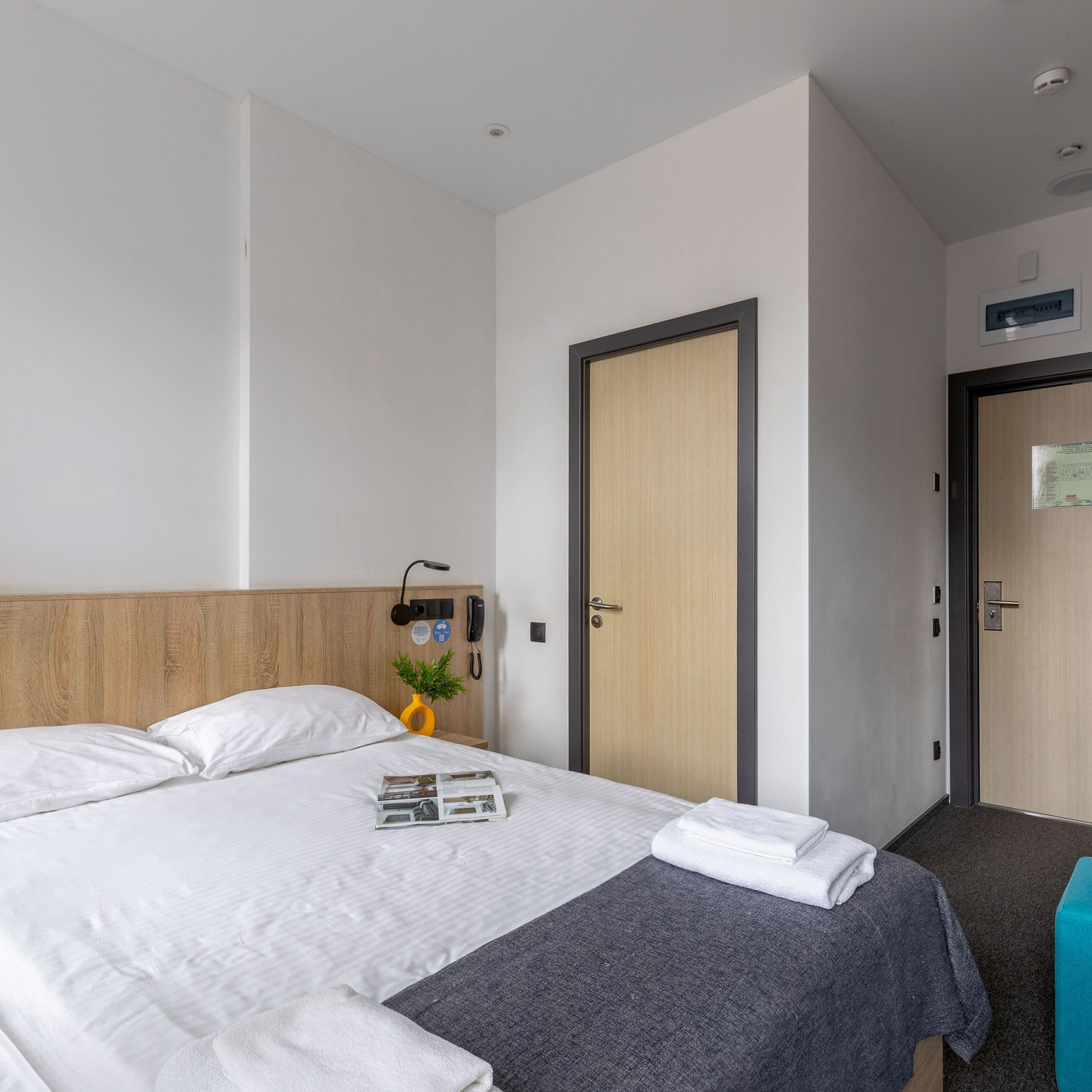 Отель Izzzi на пер. Крылово. Интерьерный фотограф в Санкт-Петербурге, Ленинградской области и в Москве Николай Щербаков