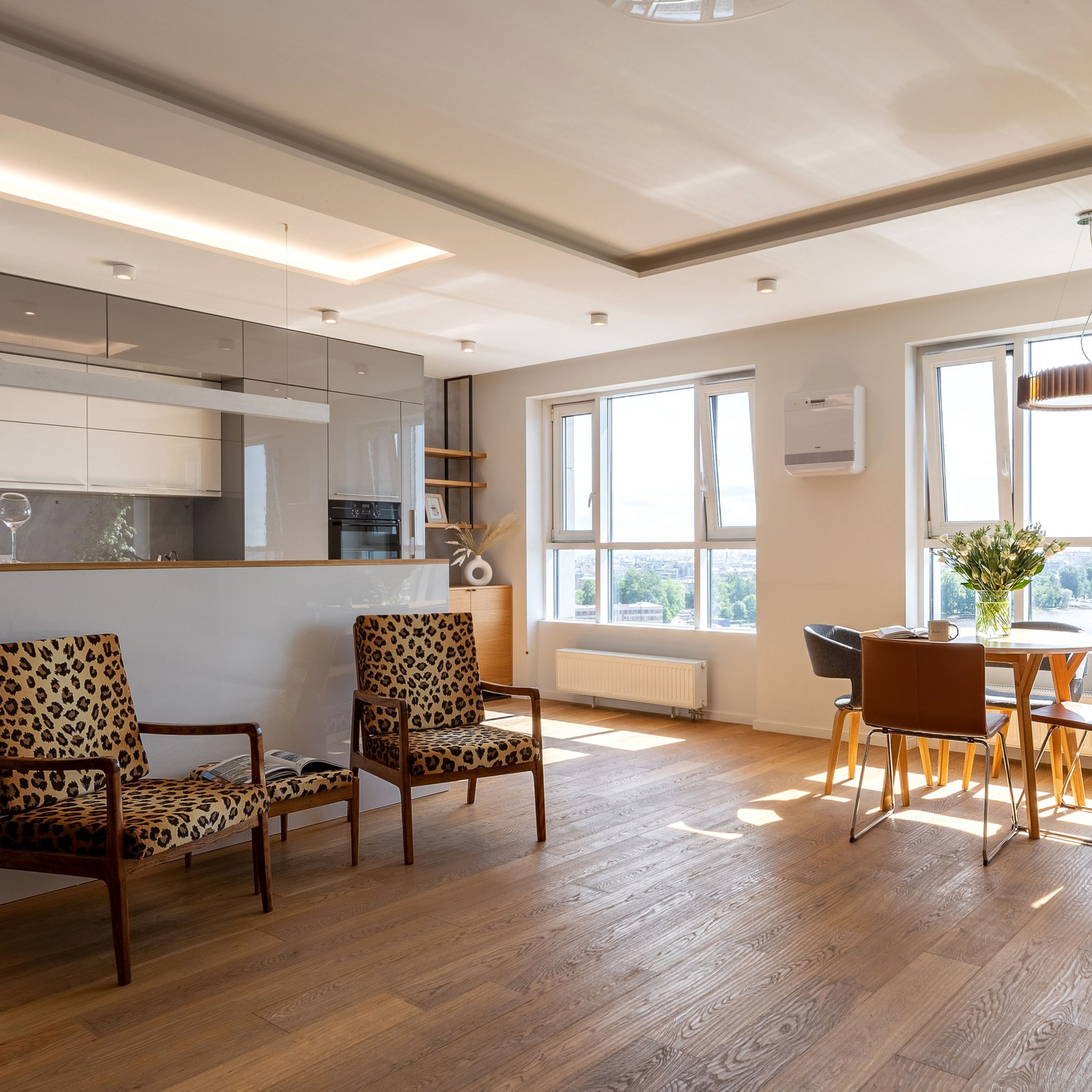 Съёмка 1 ком. кв. на Ушаковской набережной. Интерьерный фотограф в Санкт-Петербурге, Ленинградской области и в Москве Николай Щербаков