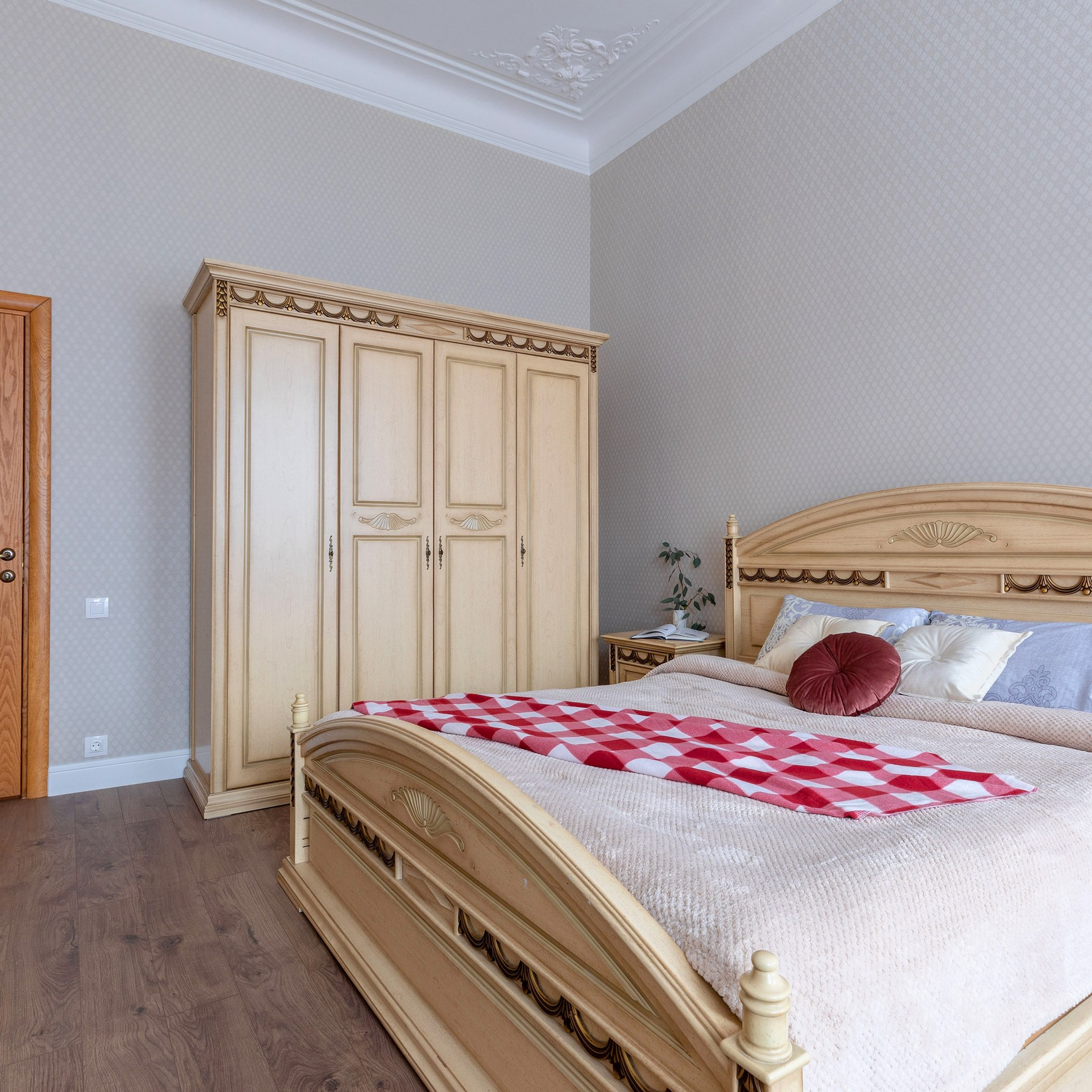 Съёмка 2-ух.ком на Канале Грибоедова. Интерьерный фотограф в Санкт-Петербурге, Ленинградской области и в Москве Николай Щербаков