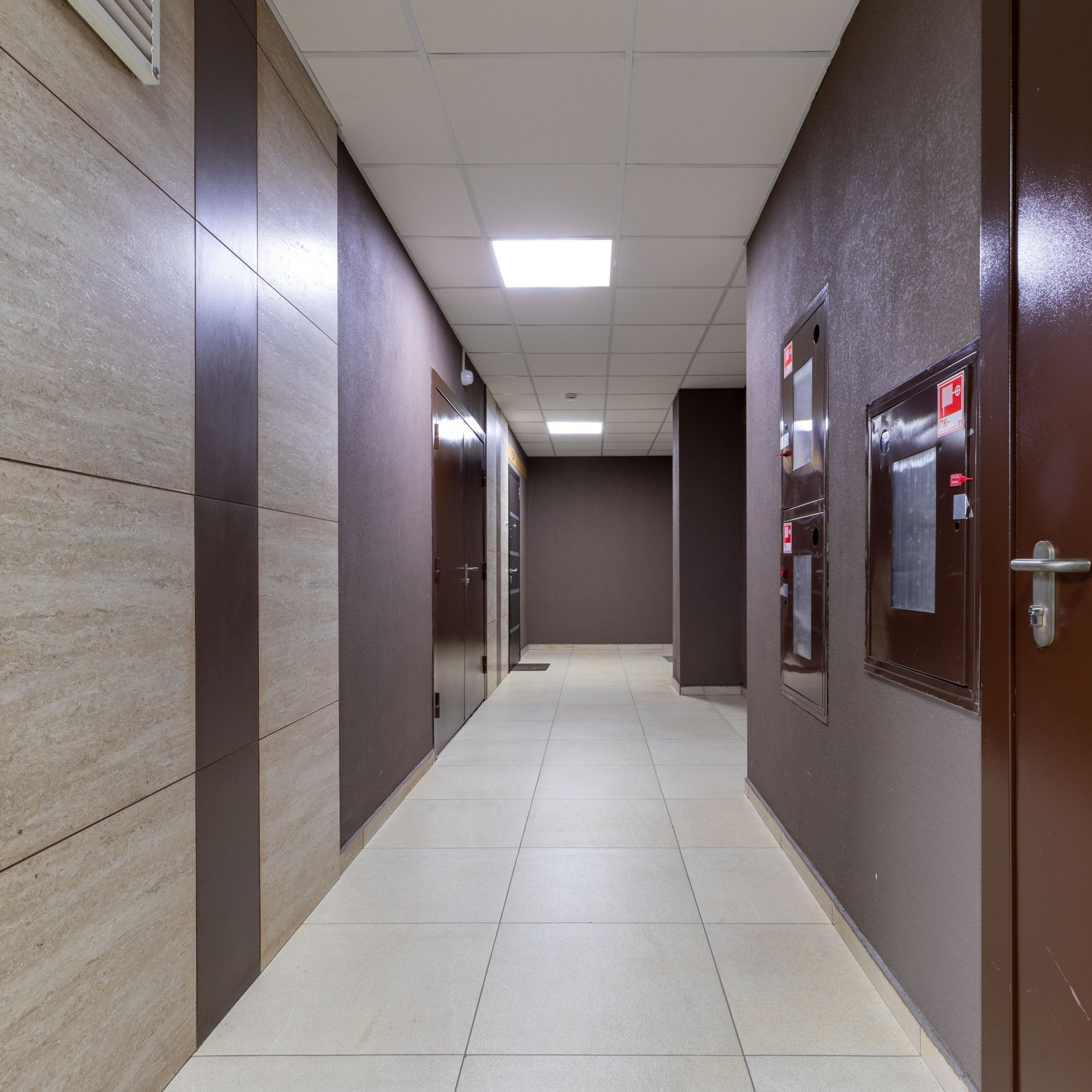 Съёмка 1 ком. кв. на Ушаковской набережной. Интерьерный фотограф в Санкт-Петербурге, Ленинградской области и в Москве Николай Щербаков