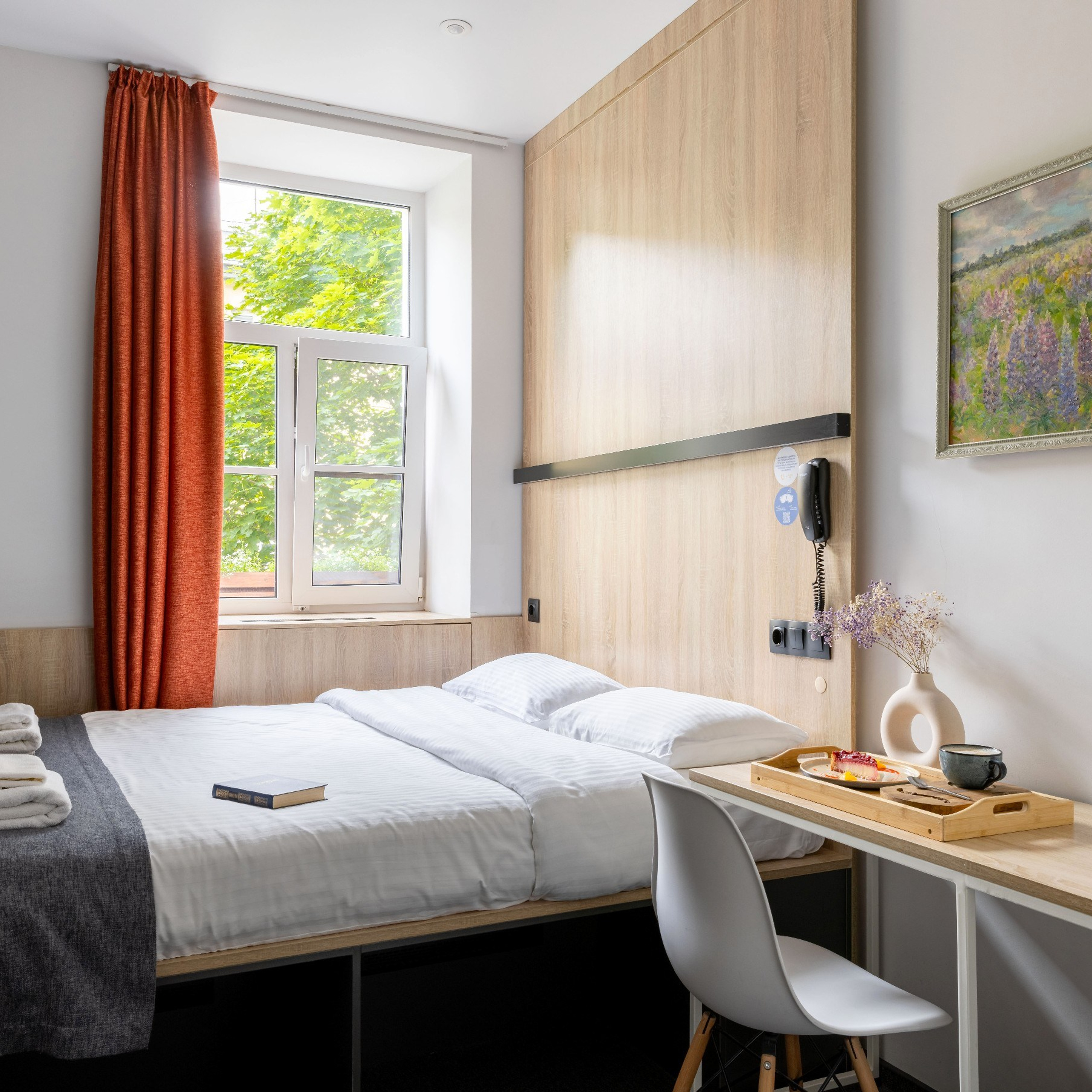 Отель Izzzi у Гостиного двора. Интерьерный фотограф в Санкт-Петербурге, Ленинградской области и в Москве Николай Щербаков