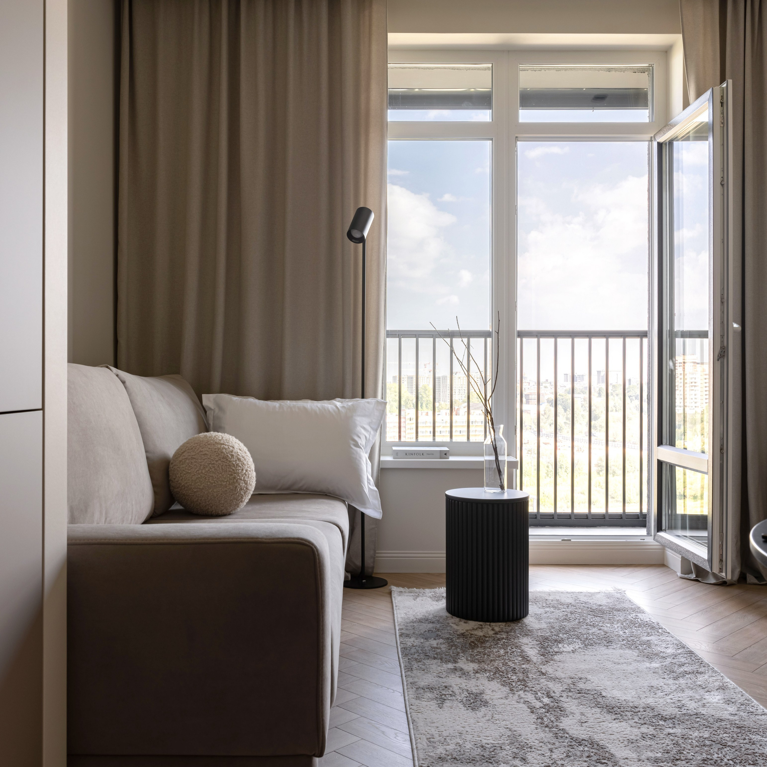 Фотосъёмка реализованного дизайн-проекта для продажи. Интерьерный фотограф в Санкт-Петербурге, Ленинградской области и в Москве Николай Щербаков