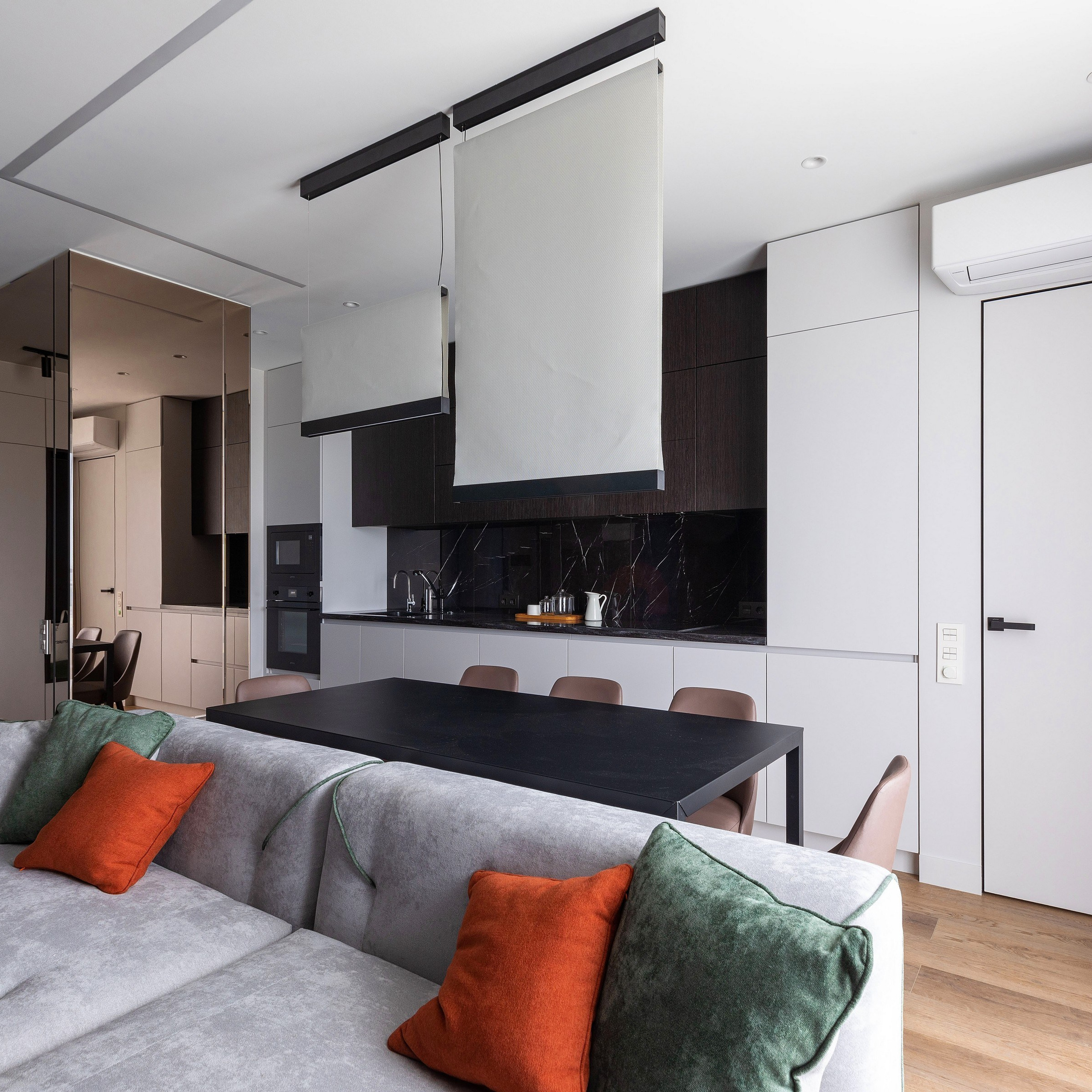 Съёмка реализованного дизайн-проекта в Кудрово. Интерьерный фотограф в Санкт-Петербурге, Ленинградской области и в Москве Николай Щербаков