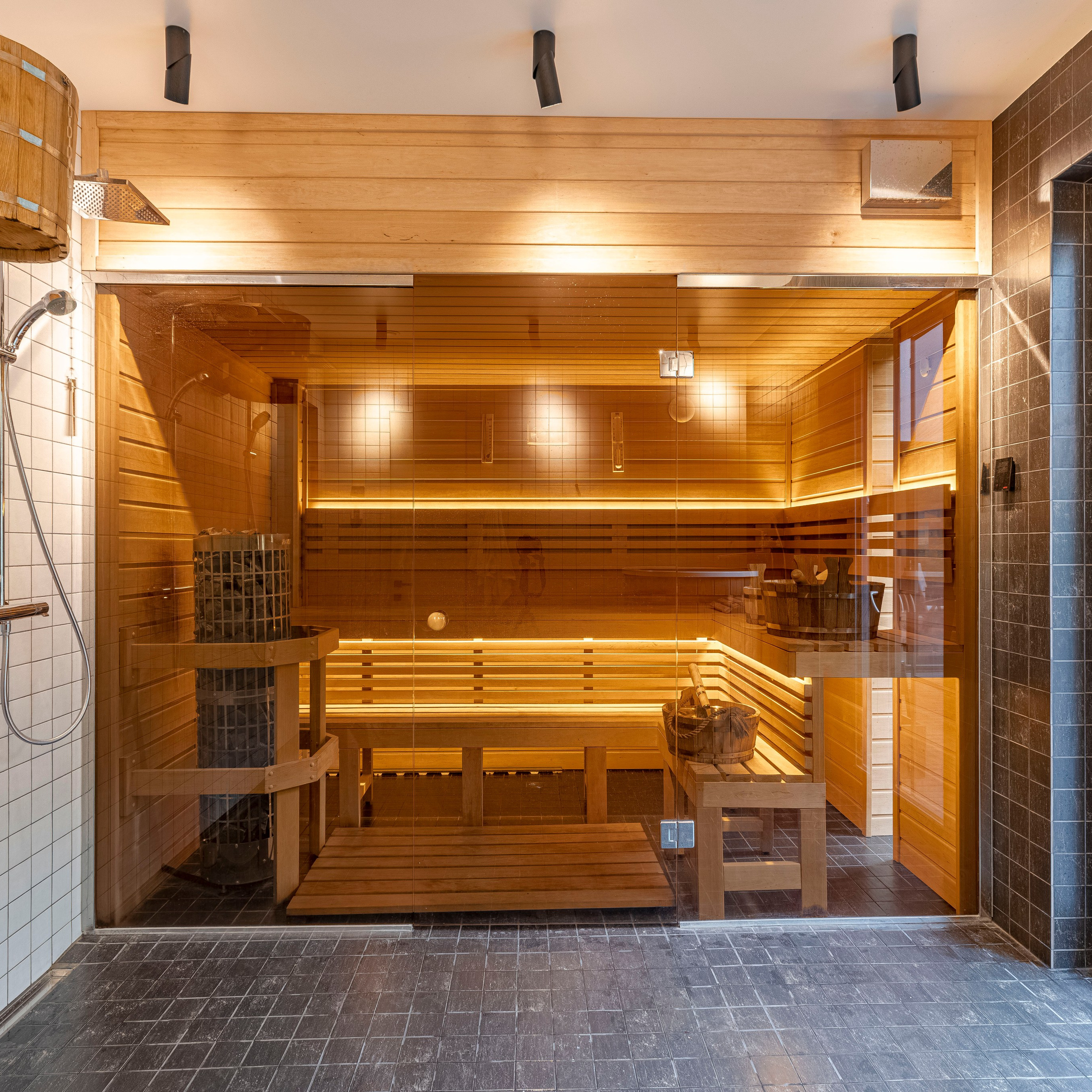 Фотосъёмка дома в Репино для продажи. Интерьерный фотограф в Санкт-Петербурге, Ленинградской области и в Москве Николай Щербаков