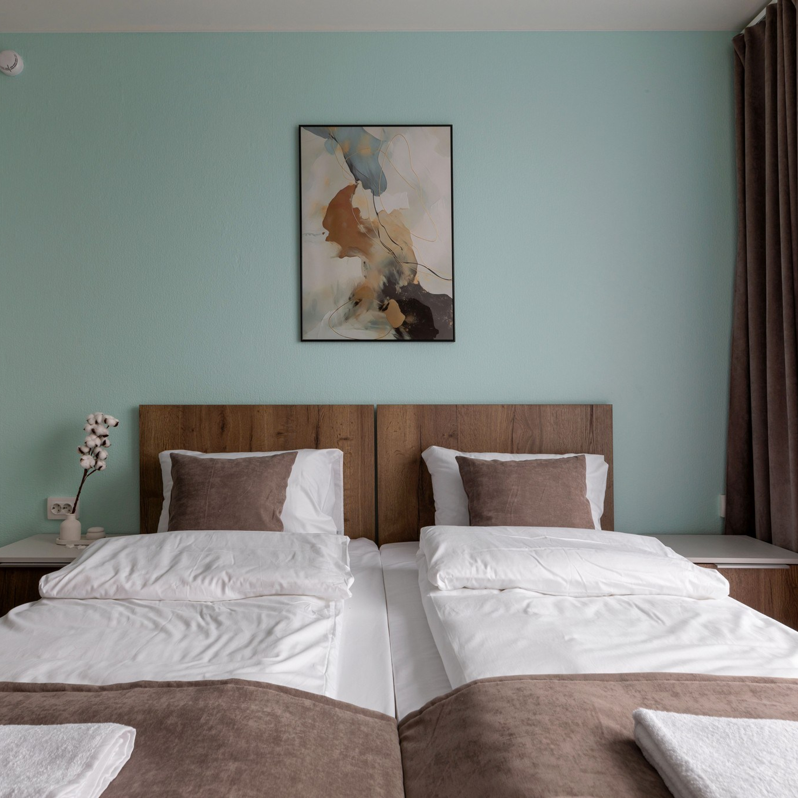 Съёмка студии в гостинице «Начало ". Интерьерный фотограф в Санкт-Петербурге, Ленинградской области и в Москве Николай Щербаков