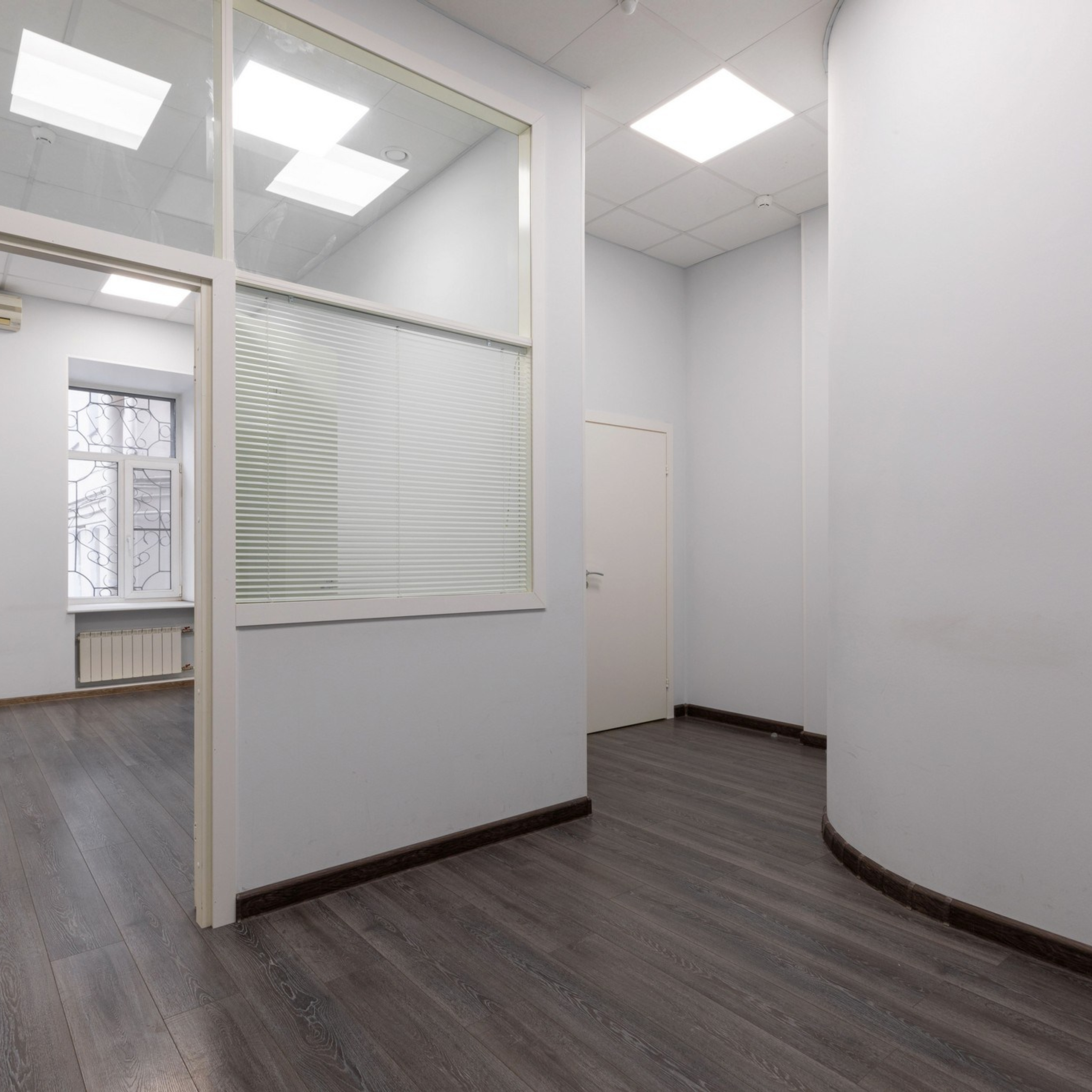 Съёмка офиса на В.О. Интерьерный фотограф в Санкт-Петербурге, Ленинградской области и в Москве Николай Щербаков