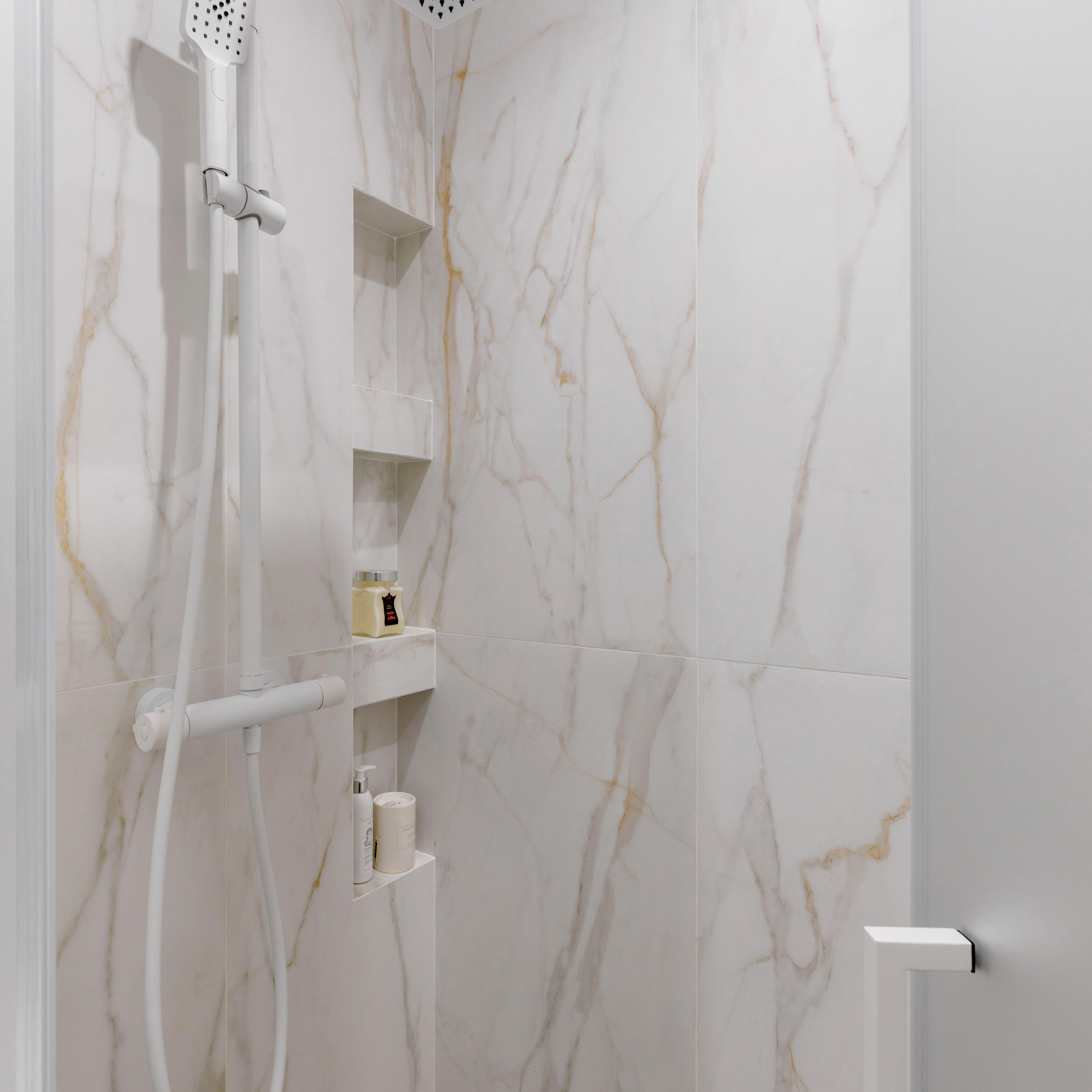 Фотосъёмка дизайн-проекта в ЖК Магнифика. Интерьерный фотограф в Санкт-Петербурге, Ленинградской области и в Москве Николай Щербаков