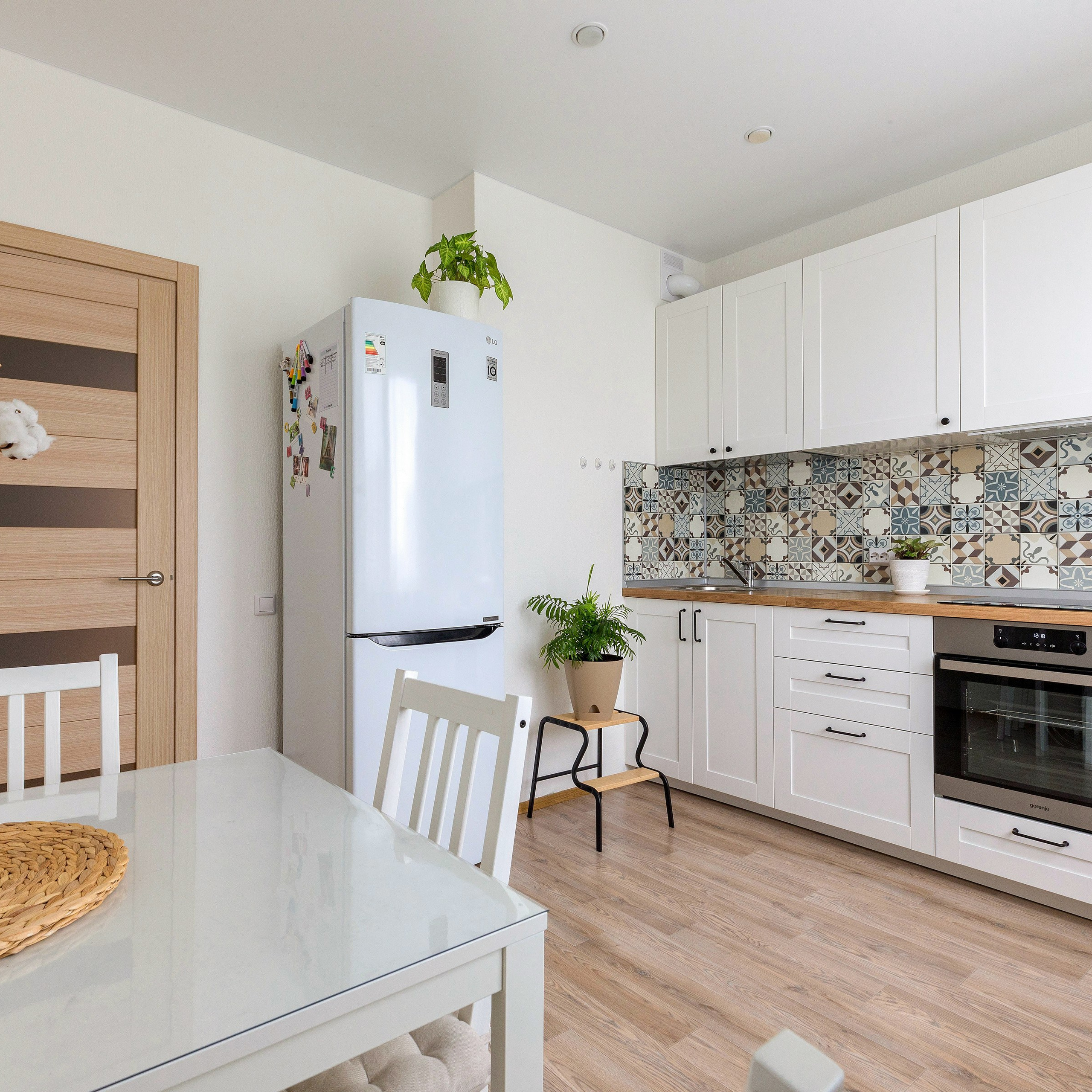 Съёмка 1 ком. кв. в Жк «Цветной город». Интерьерный фотограф в Санкт-Петербурге, Ленинградской области и в Москве Николай Щербаков