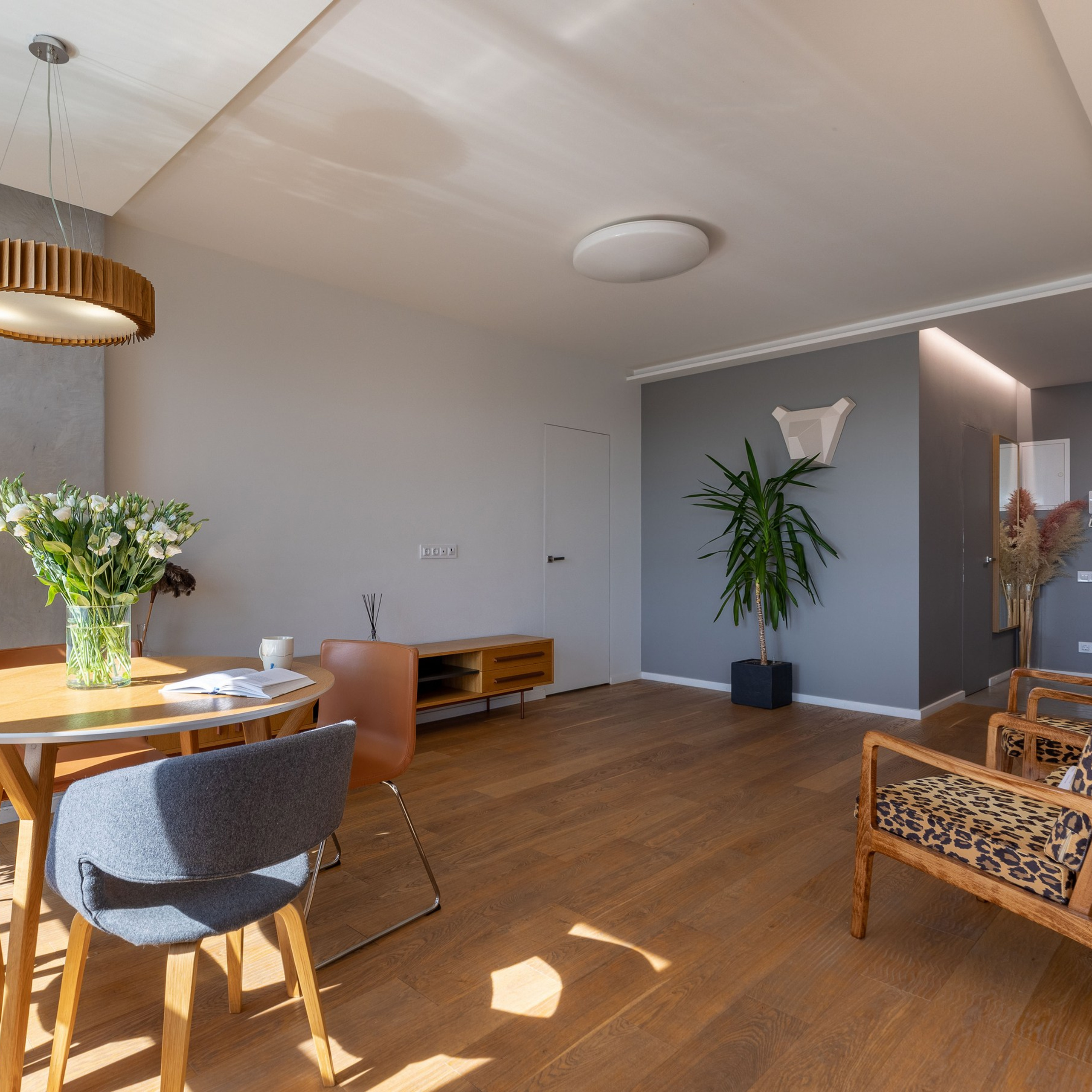 Съёмка 1 ком. кв. на Ушаковской набережной. Интерьерный фотограф в Санкт-Петербурге, Ленинградской области и в Москве Николай Щербаков