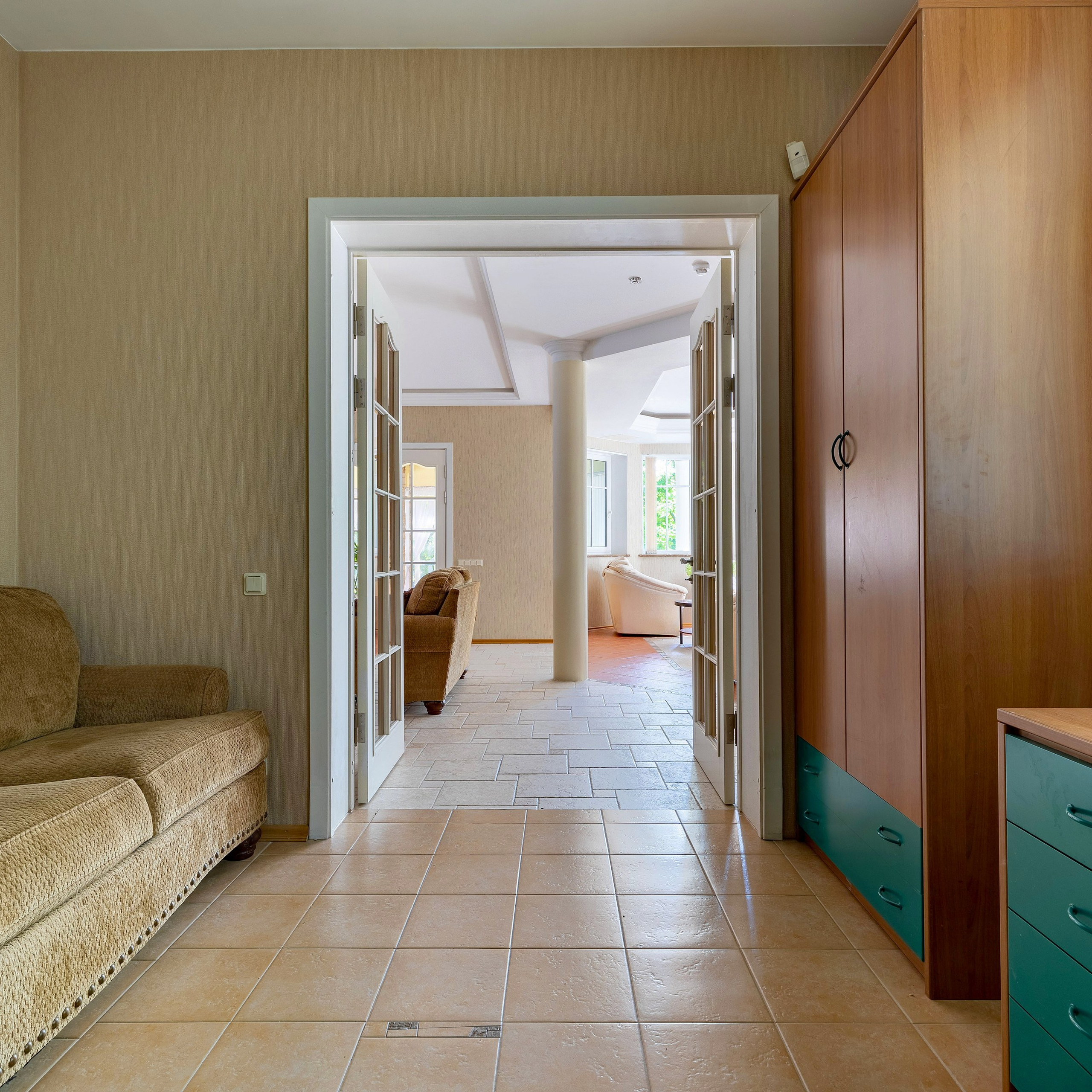 Фотосъёмка дома для продажи в Зеленогорске. Интерьерный фотограф в Санкт-Петербурге, Ленинградской области и в Москве Николай Щербаков